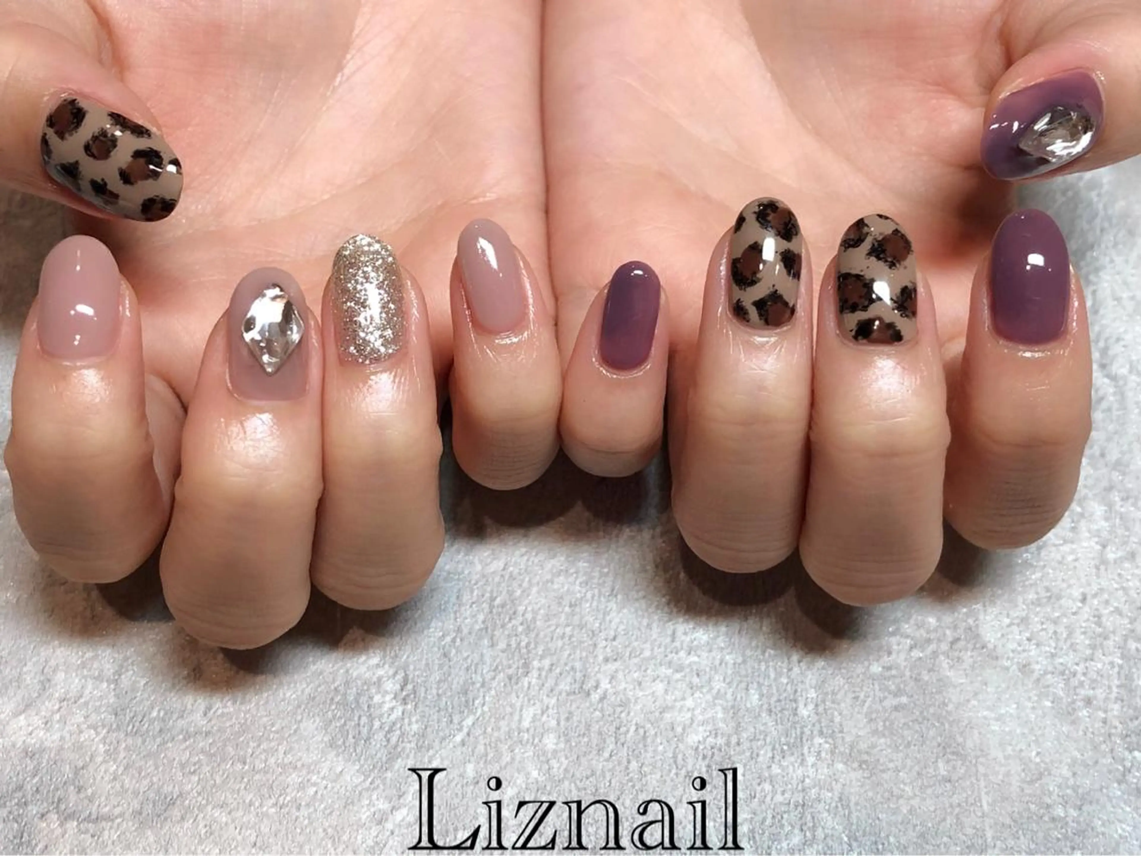 ネイル Rawr / saoriのネイルデザイン