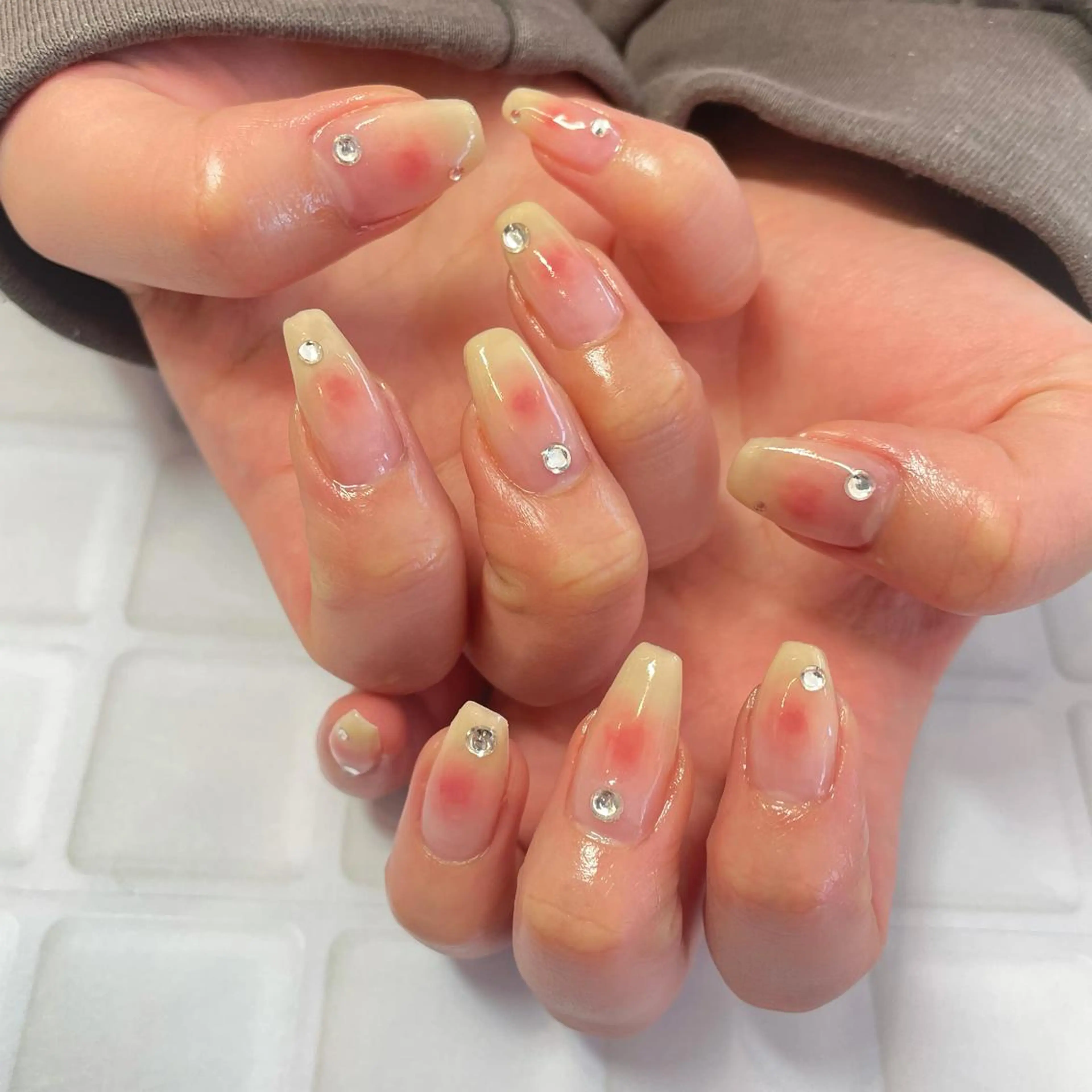 ネイル チークネイル シンプルネイル DeI'm所属・🦕Tsudaka Moe🦕のネイルデザイン