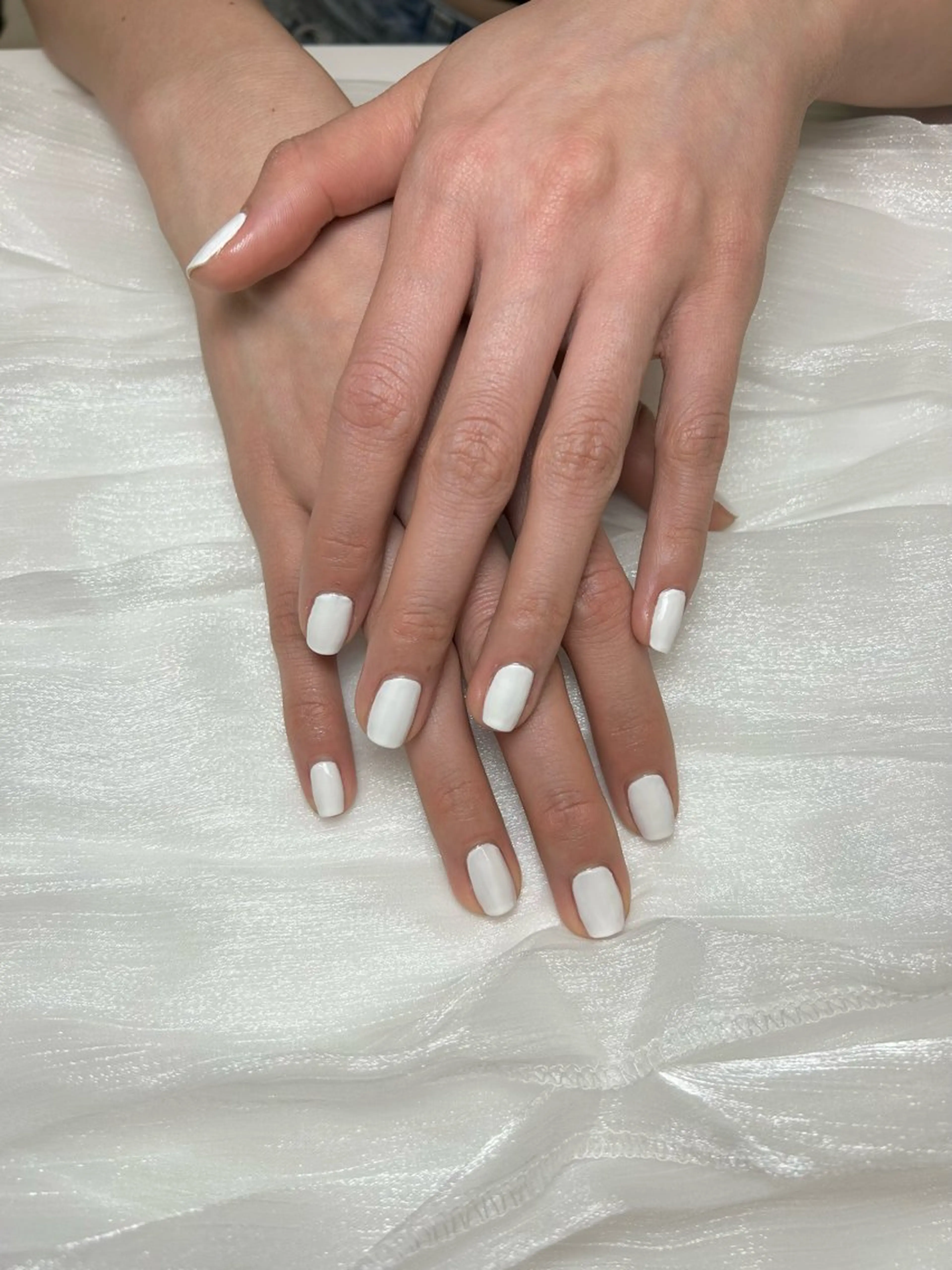 ネイル ワンカラーネイル ハンドネイル RUNA ルナのネイルデザイン