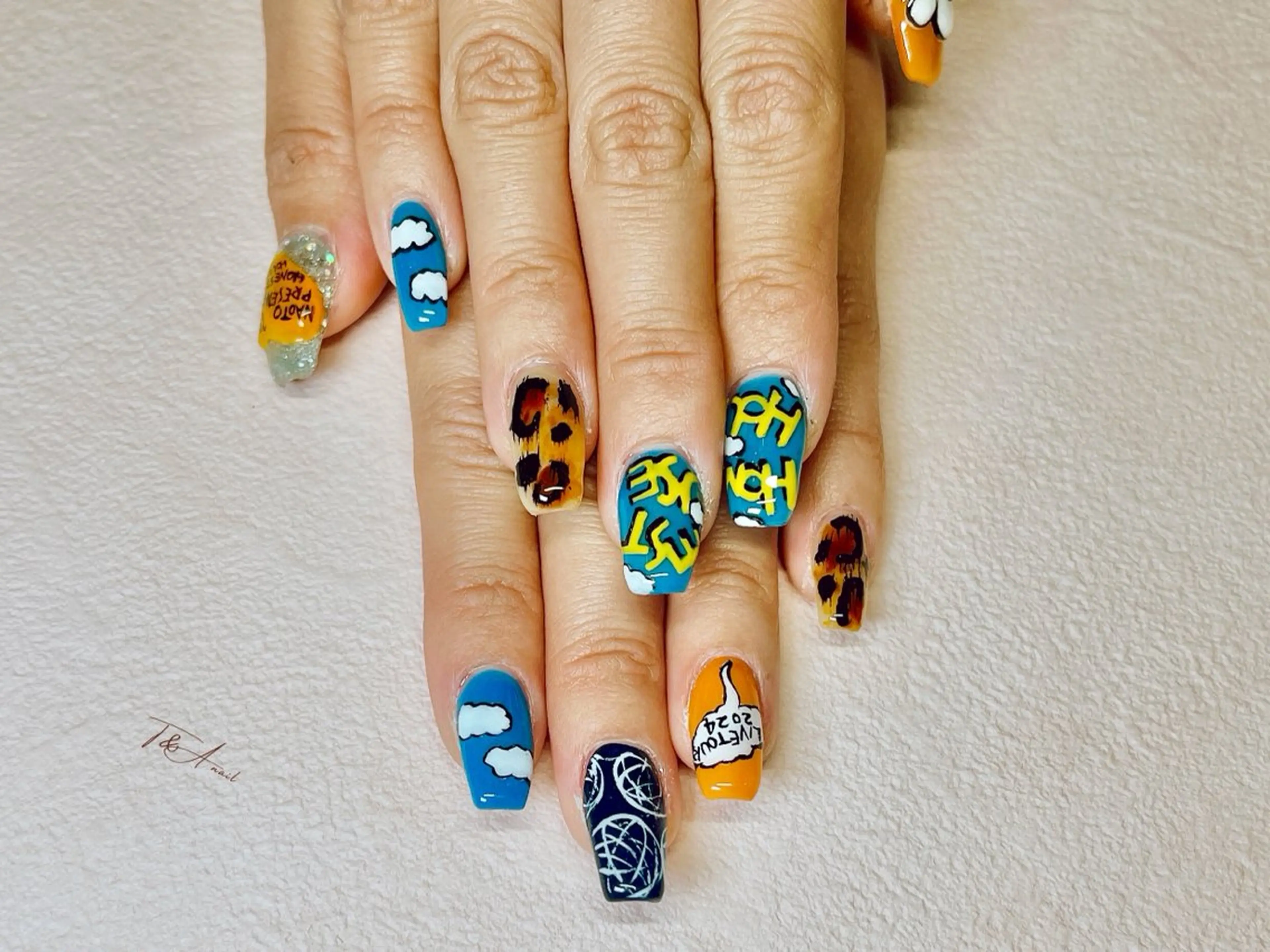 ネイル ジェルネイル スカルプネイル ハンドネイル T&A nailのネイルデザイン