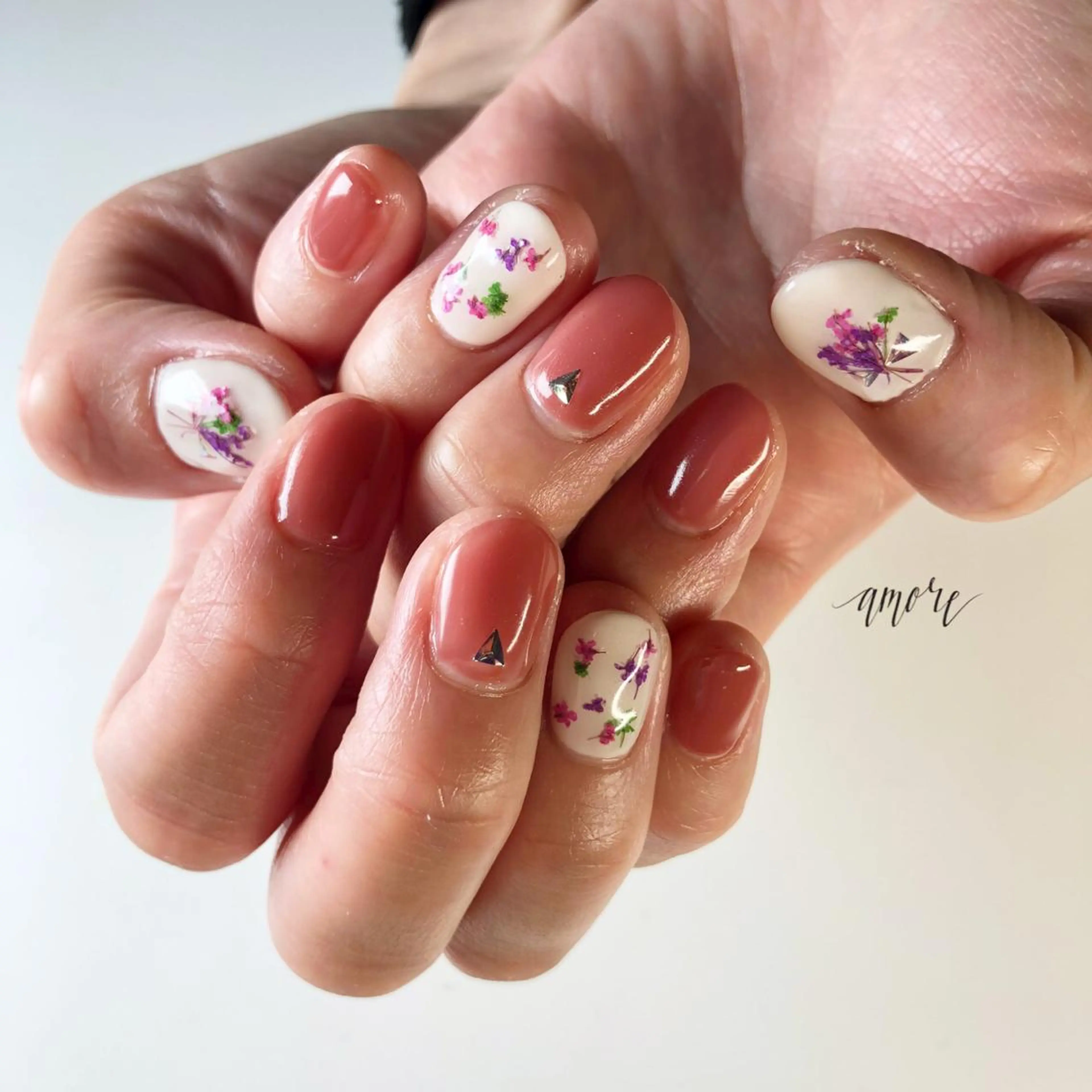 ネイル ジェルネイル ニュアンスネイル オフィスネイル 春ネイル You kyehwaのネイルデザイン