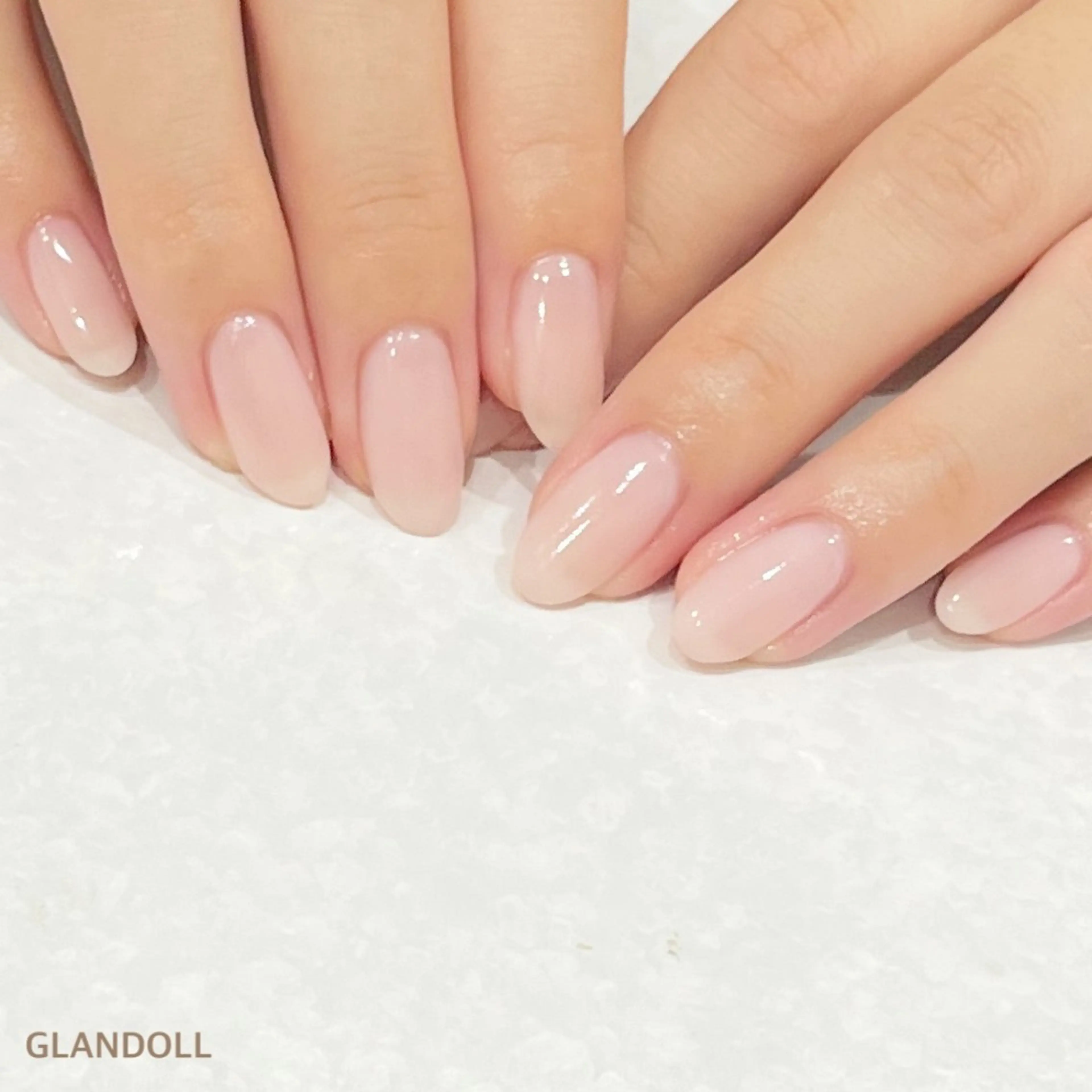 ネイル ハンドネイル GLANDOLL YURIのネイルデザイン