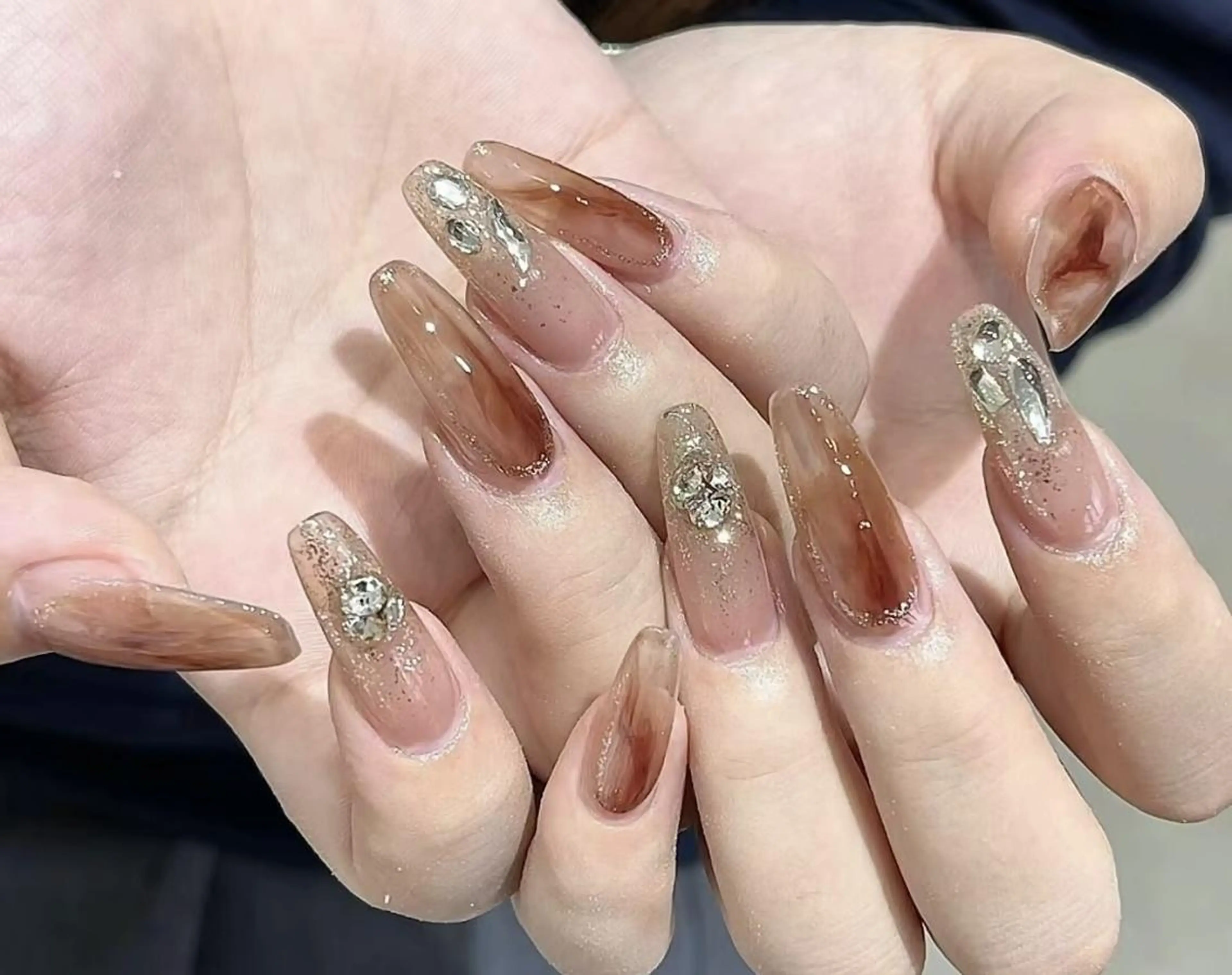 ネイル VIVIAN リサのネイルデザイン