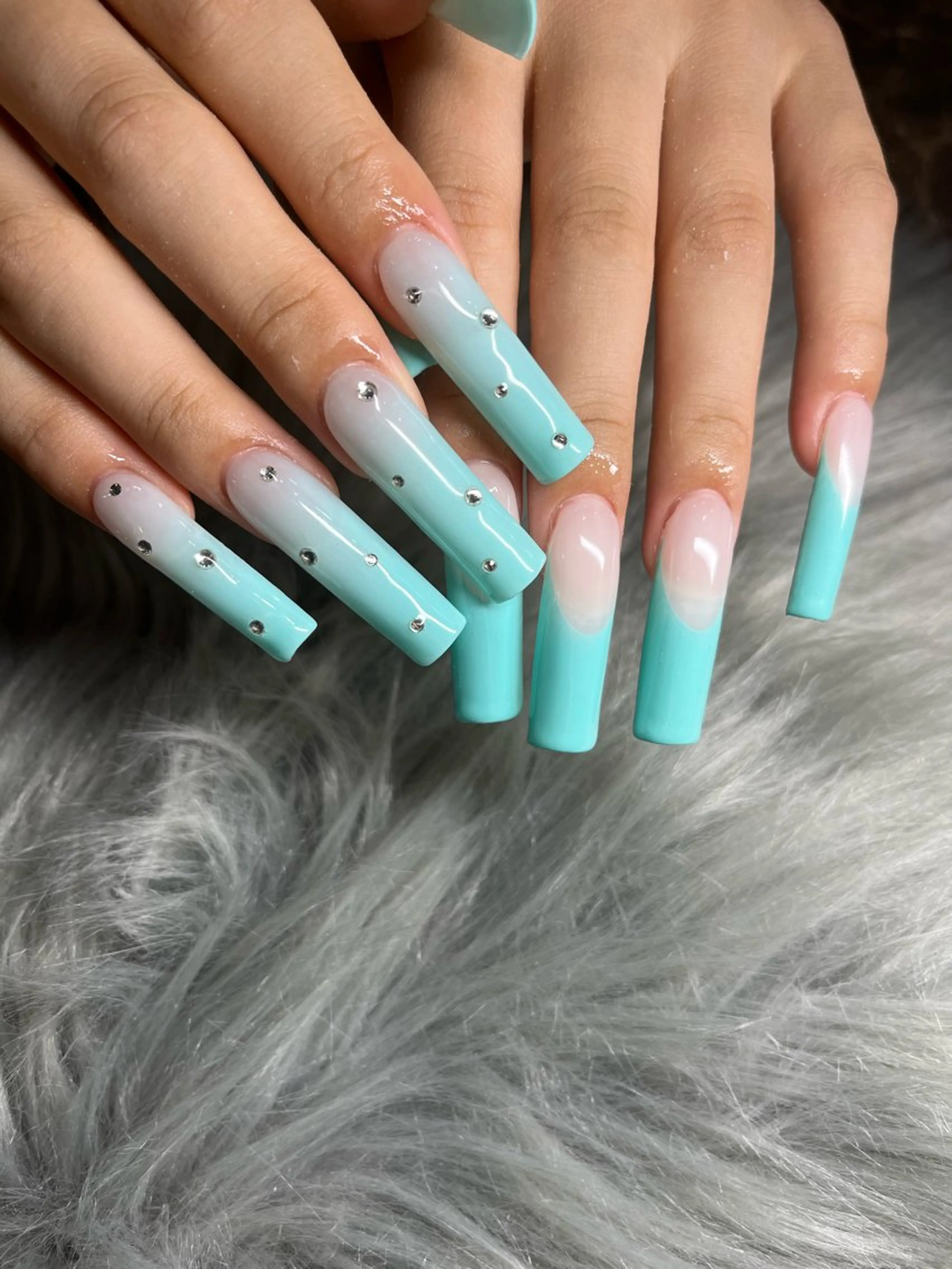 ネイル ハンドネイル IROHA Nail 矢掛萌子のネイルデザイン