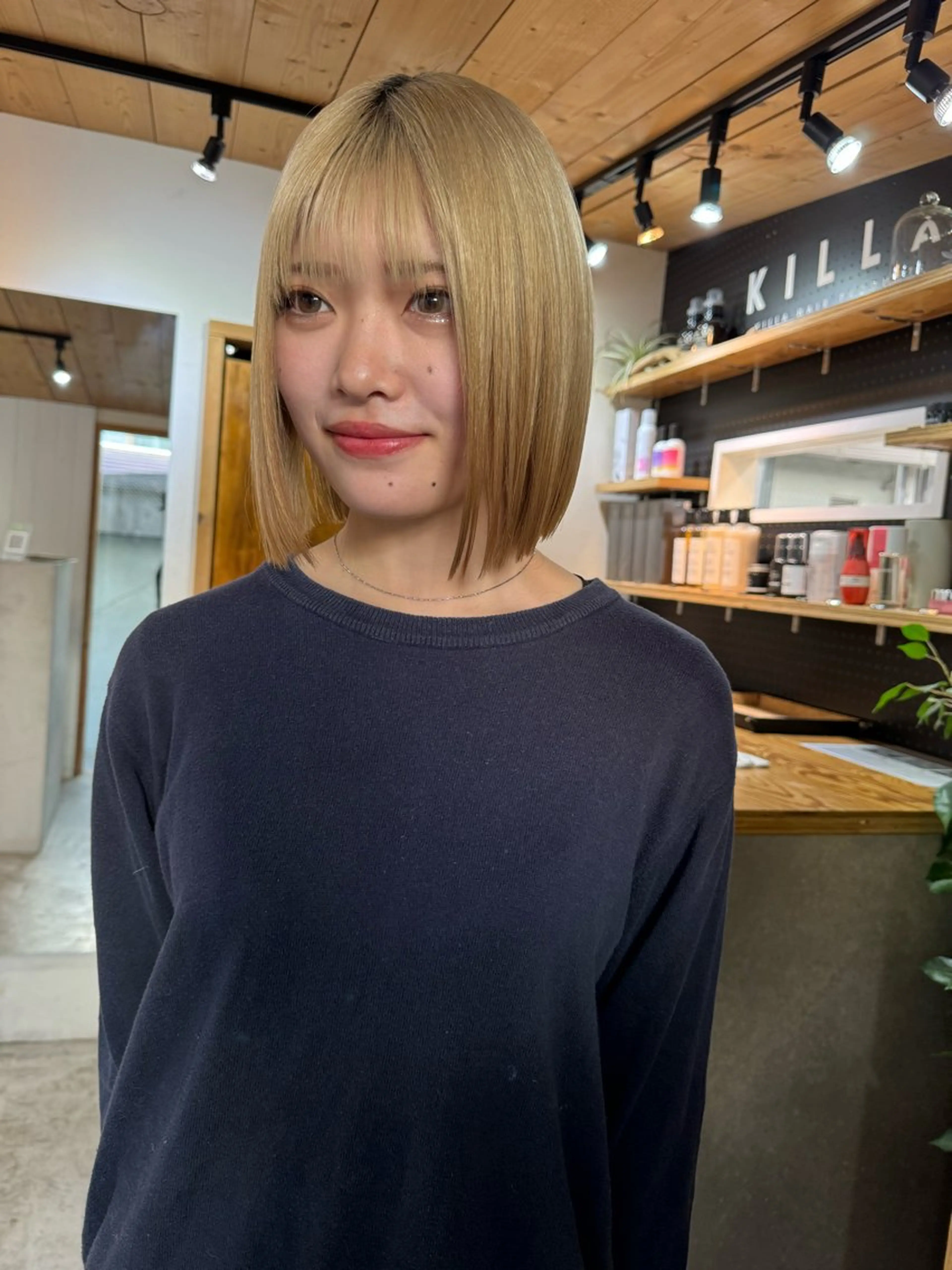 カラー バレイヤージュ ブリーチ ブロンド ケアブリーチ 透明感カラー カット ヘアカラー トリートメント Rico / bob/グレージュのヘアスタイル