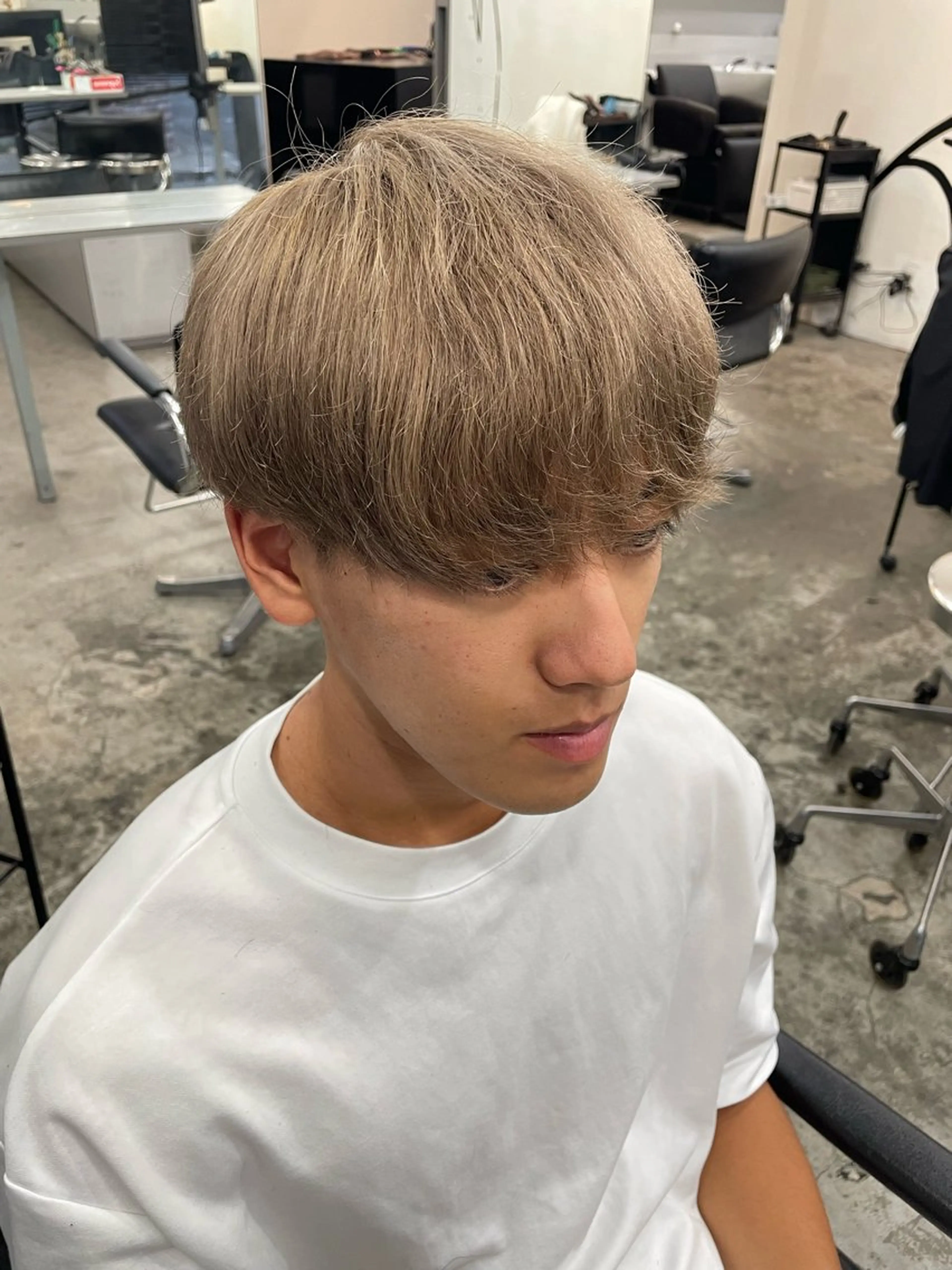 カラー 吉田聖 【メンズヘア特化】のヘアスタイル