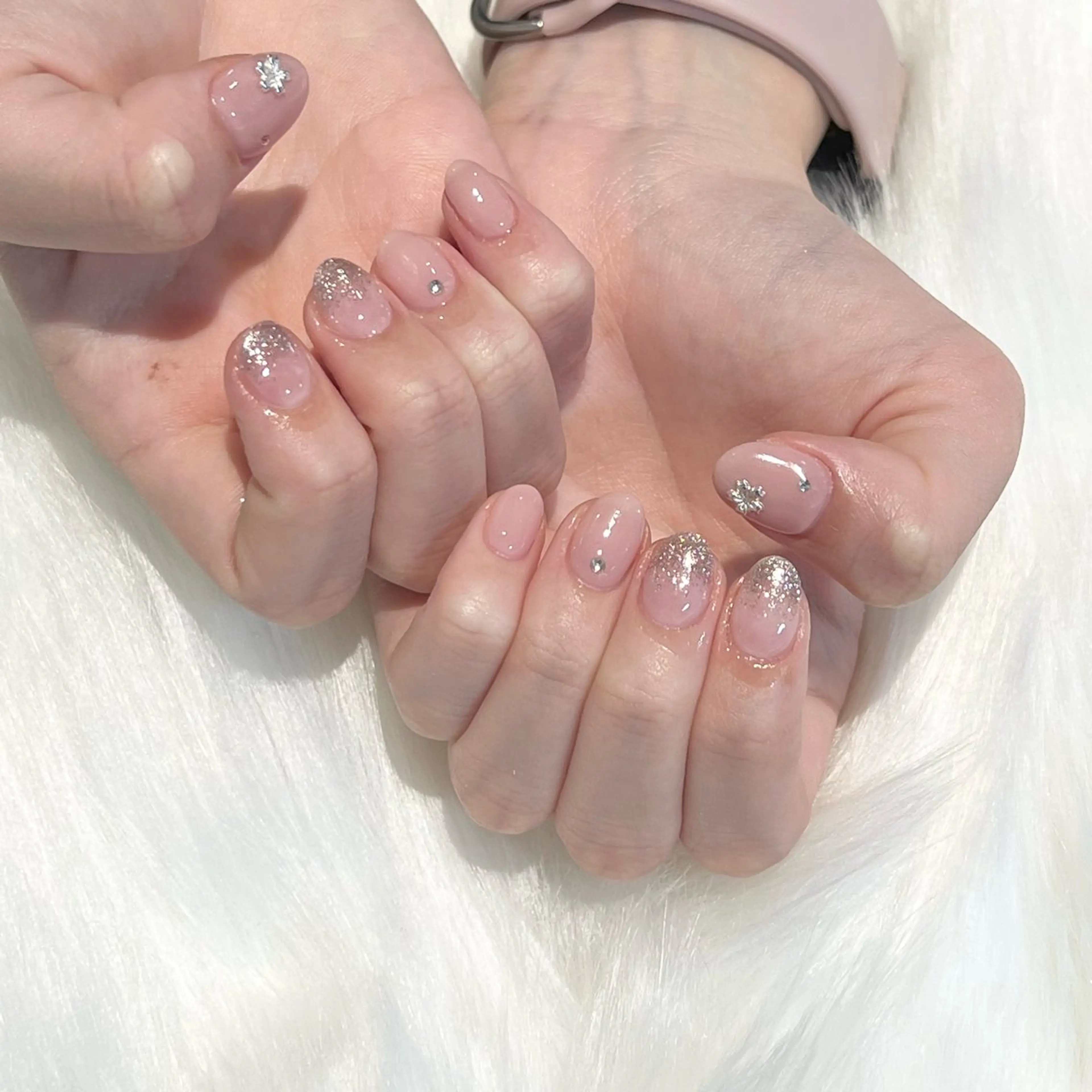 ネイル WISTERIA megumiのネイルデザイン