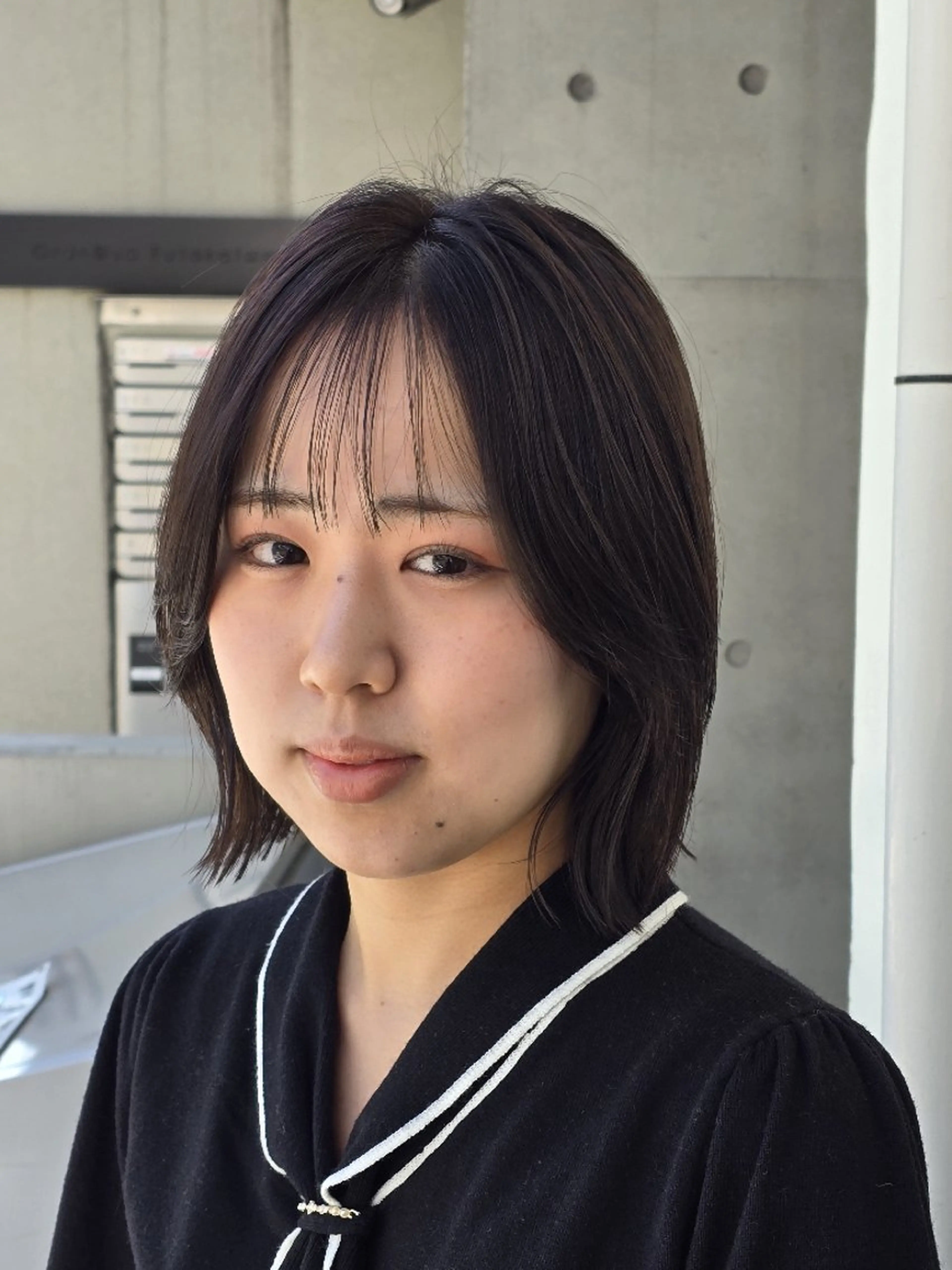 ミディアム カラー グレージュ ボブ くびれヘア カット ヘアカラー トリートメント 渡辺祐輔 レイヤー✂ 透明感🫧艶カラー✨のヘアスタイル