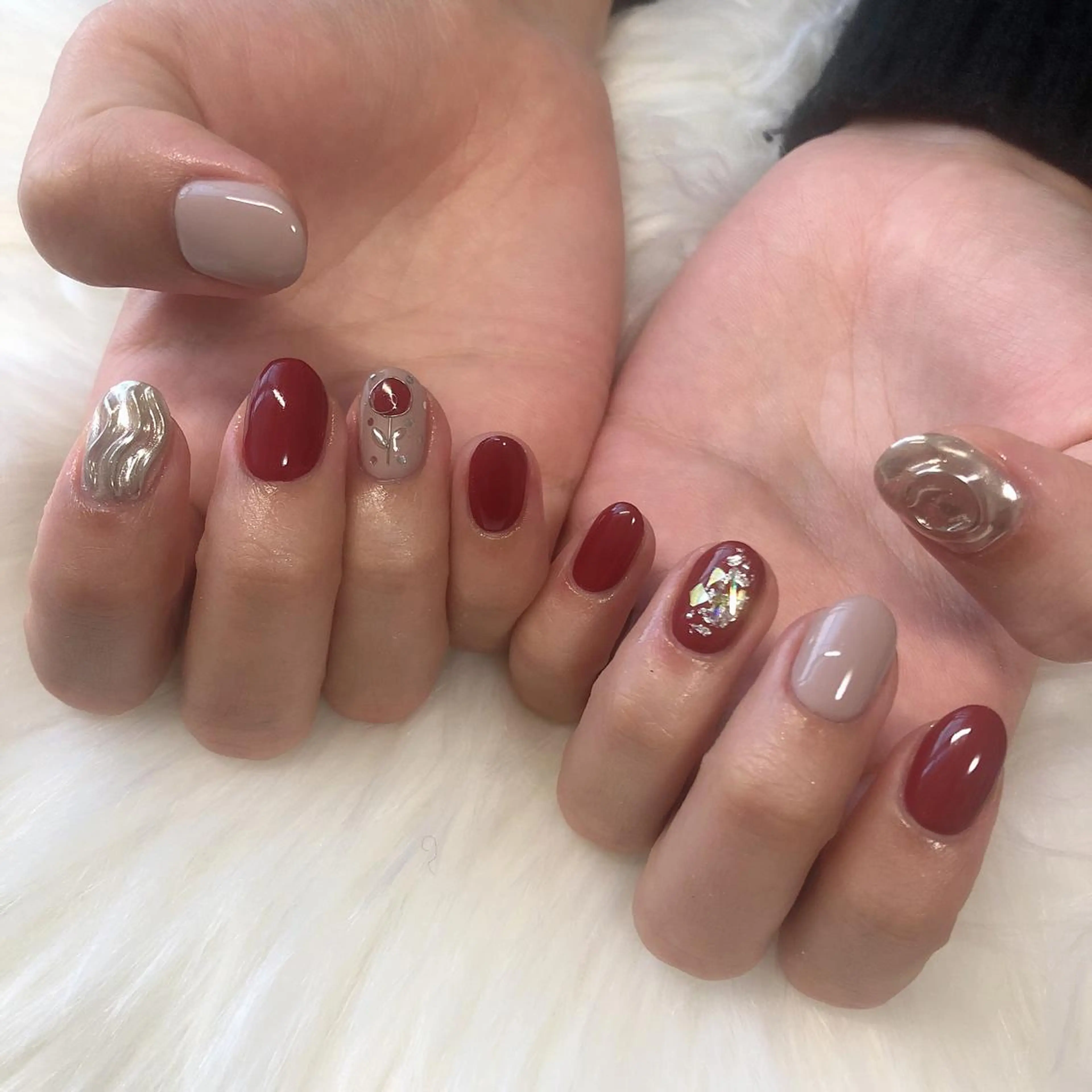 ネイル ハンドネイル 西岡 杏のネイルデザイン