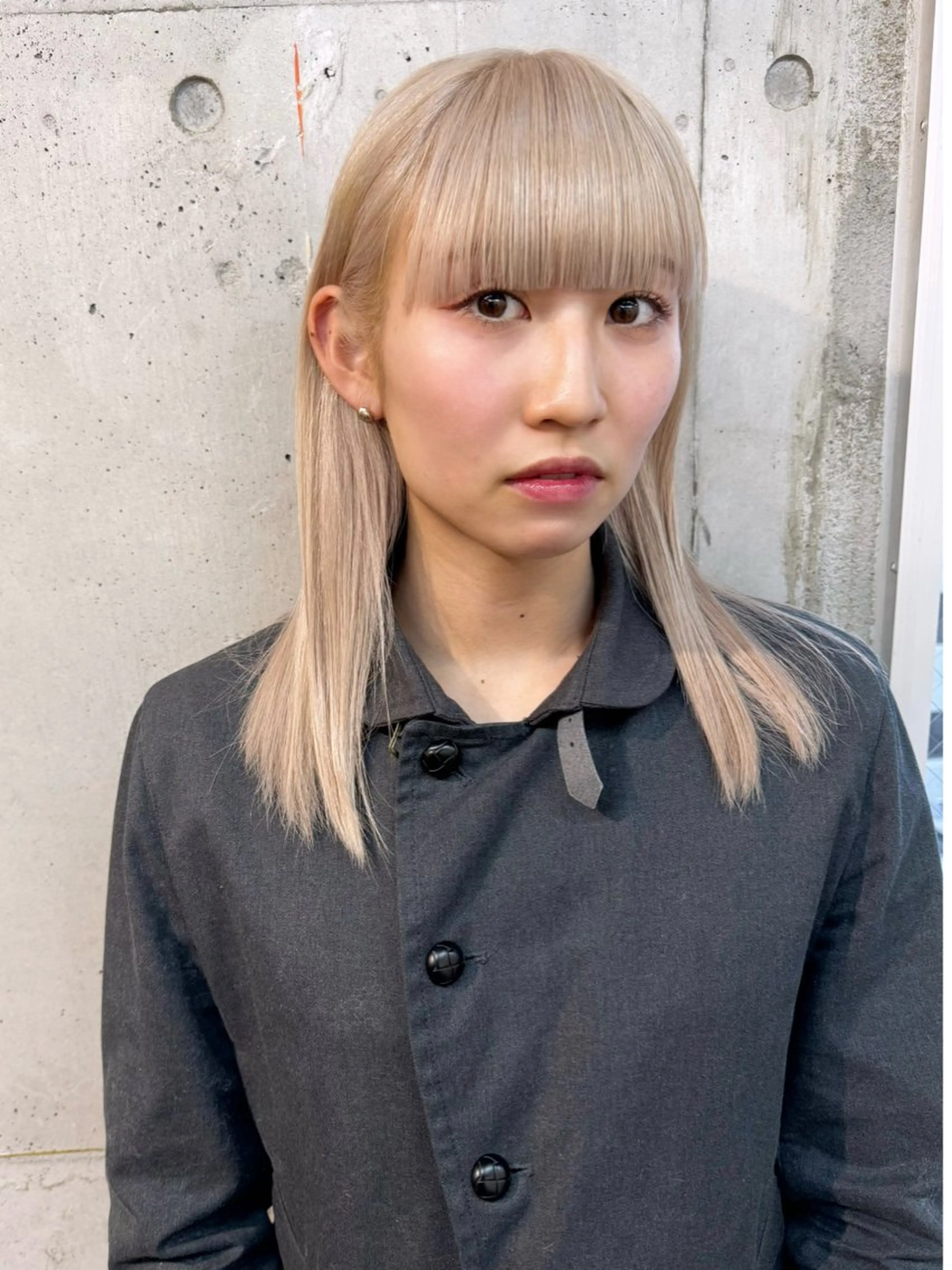 セミロング カラー ヘアアレンジ セミロングパーマ ブリーチ ブロンド ケアブリーチ ダブルカラー ヘアカラー lani 天神大名/ブリーチのヘアスタイル