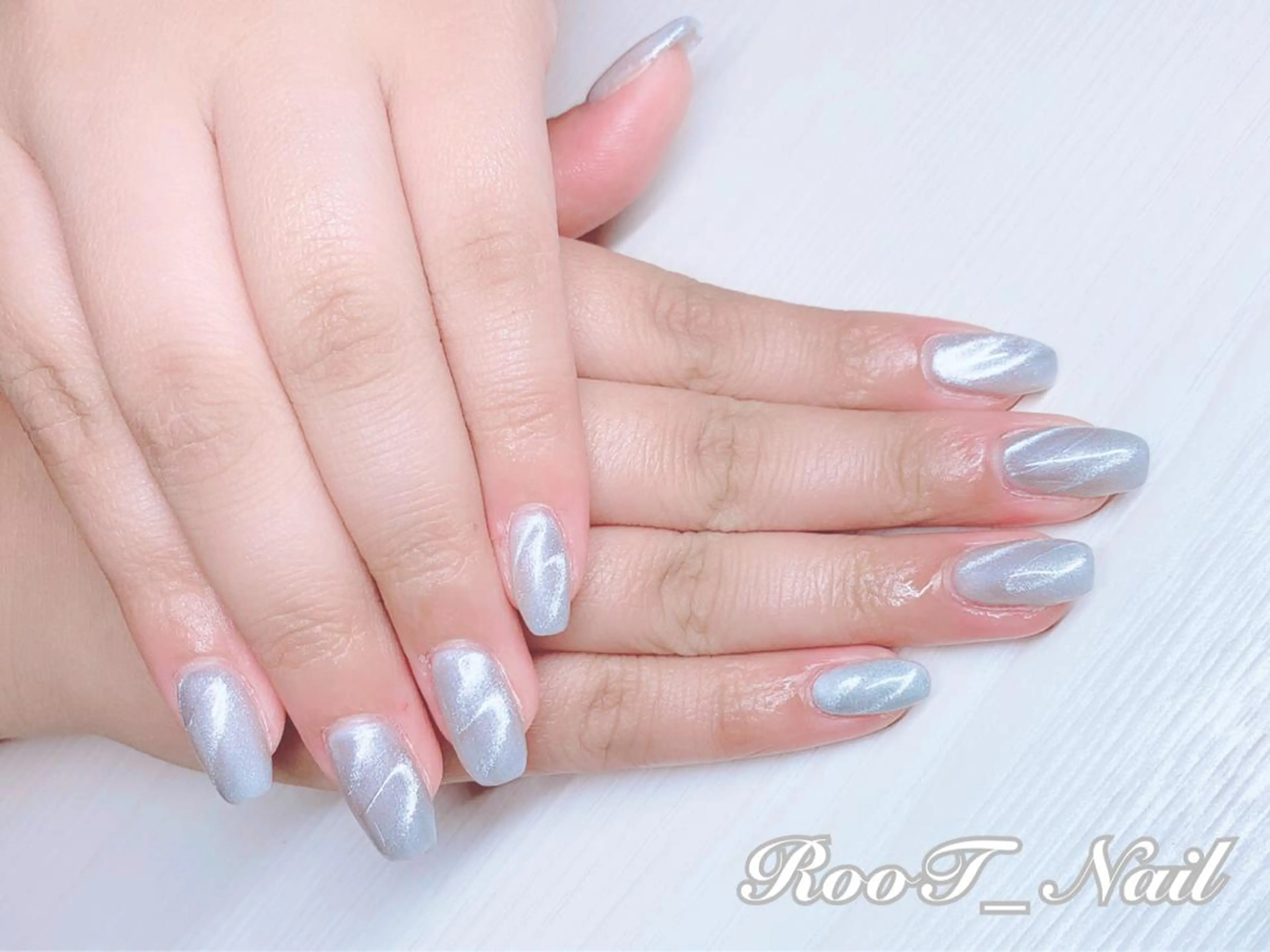 メンズ ネイル マグネットネイル シルバー ホワイト ハンドネイル RooT Nailのネイルデザイン