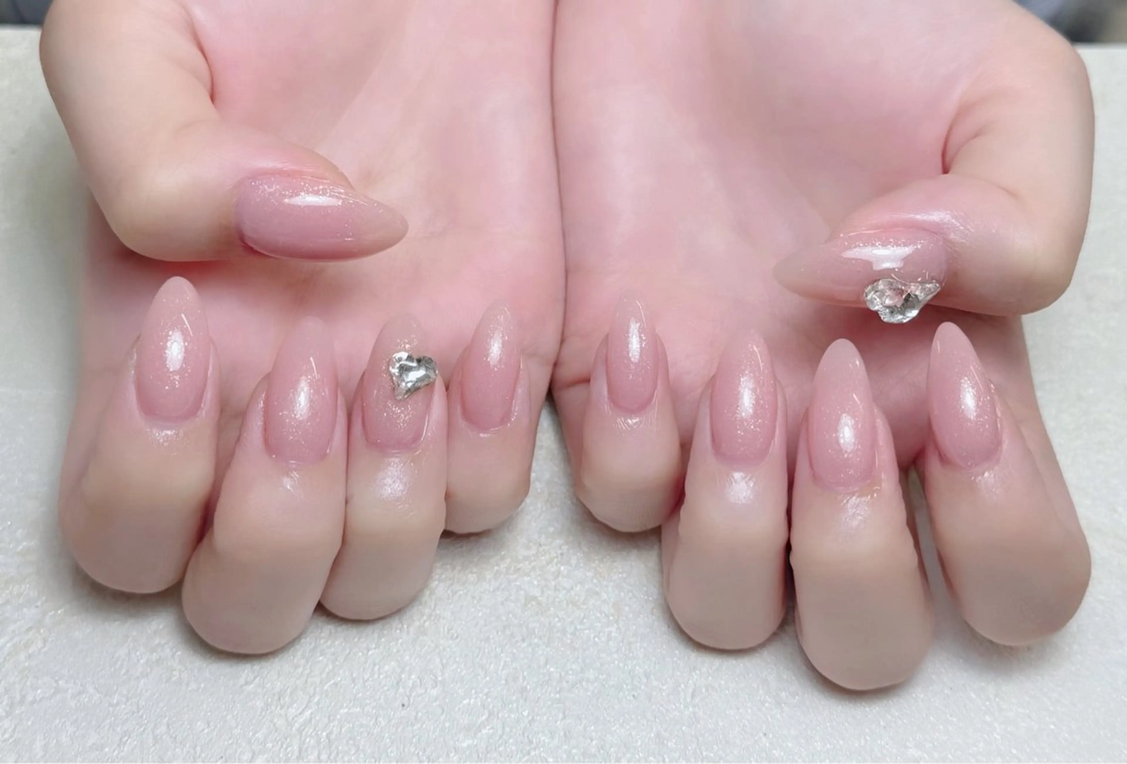 ネイル オーロラネイル 長さ出し フットネイル フレンチネイル ジェルネイル ハンドネイル 中野駅から2分 MEO NAILのネイルデザイン