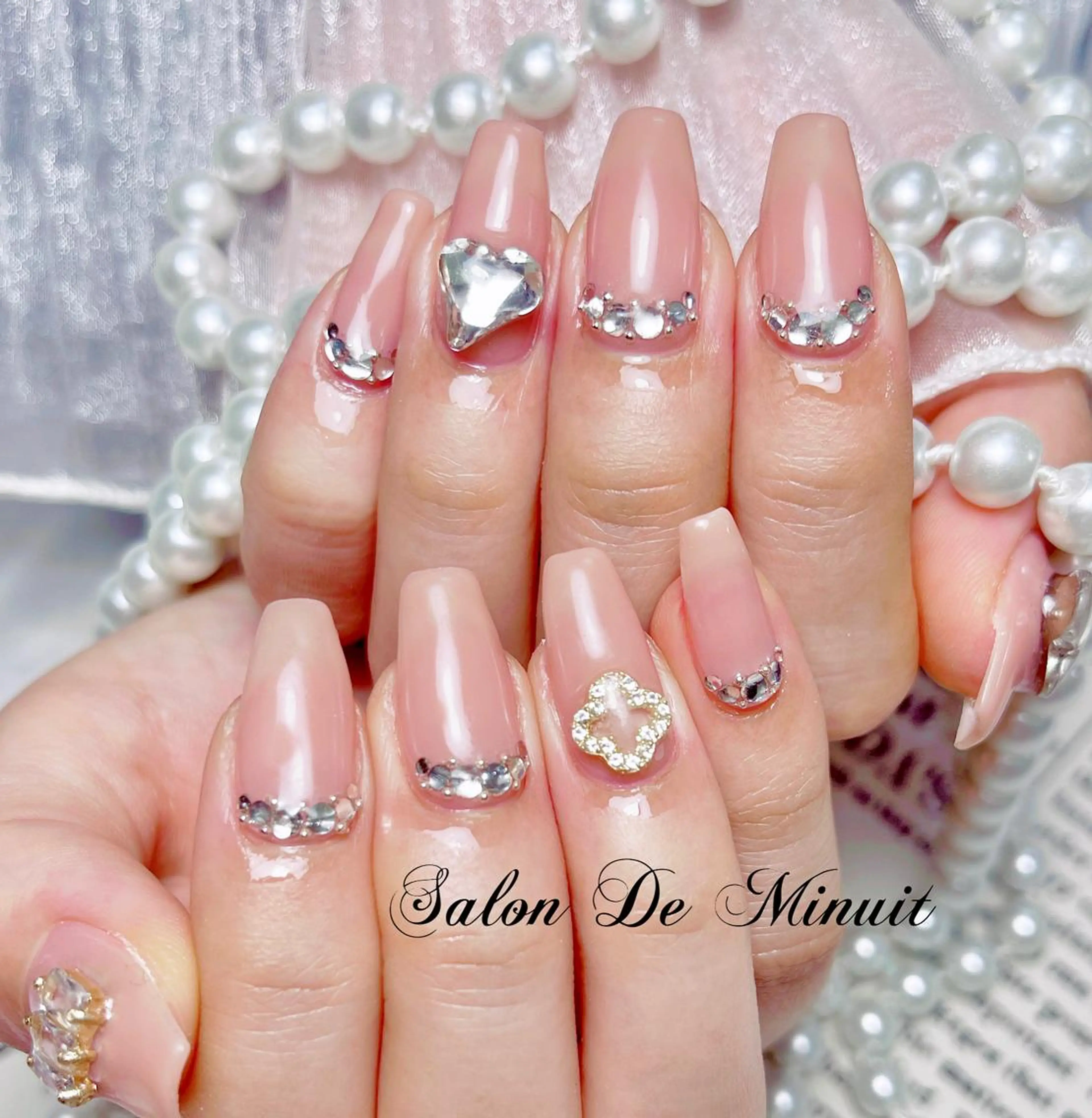 ネイル ハンドネイル ハンドケア Momo 🤍のネイルデザイン