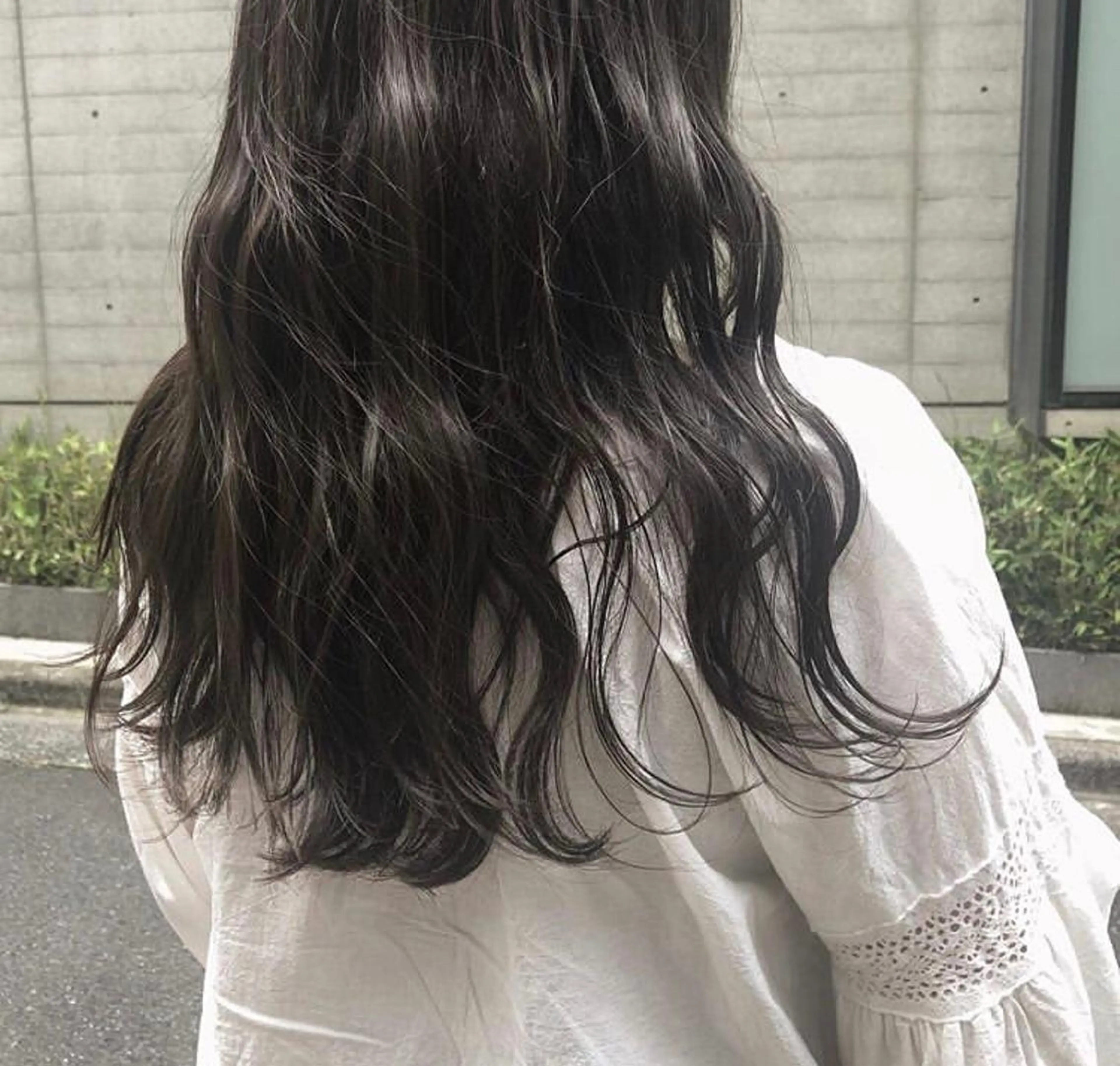 セミロング アッシュ ✨色持ちの良い艶 カラー✨蟹江真世のヘアスタイル