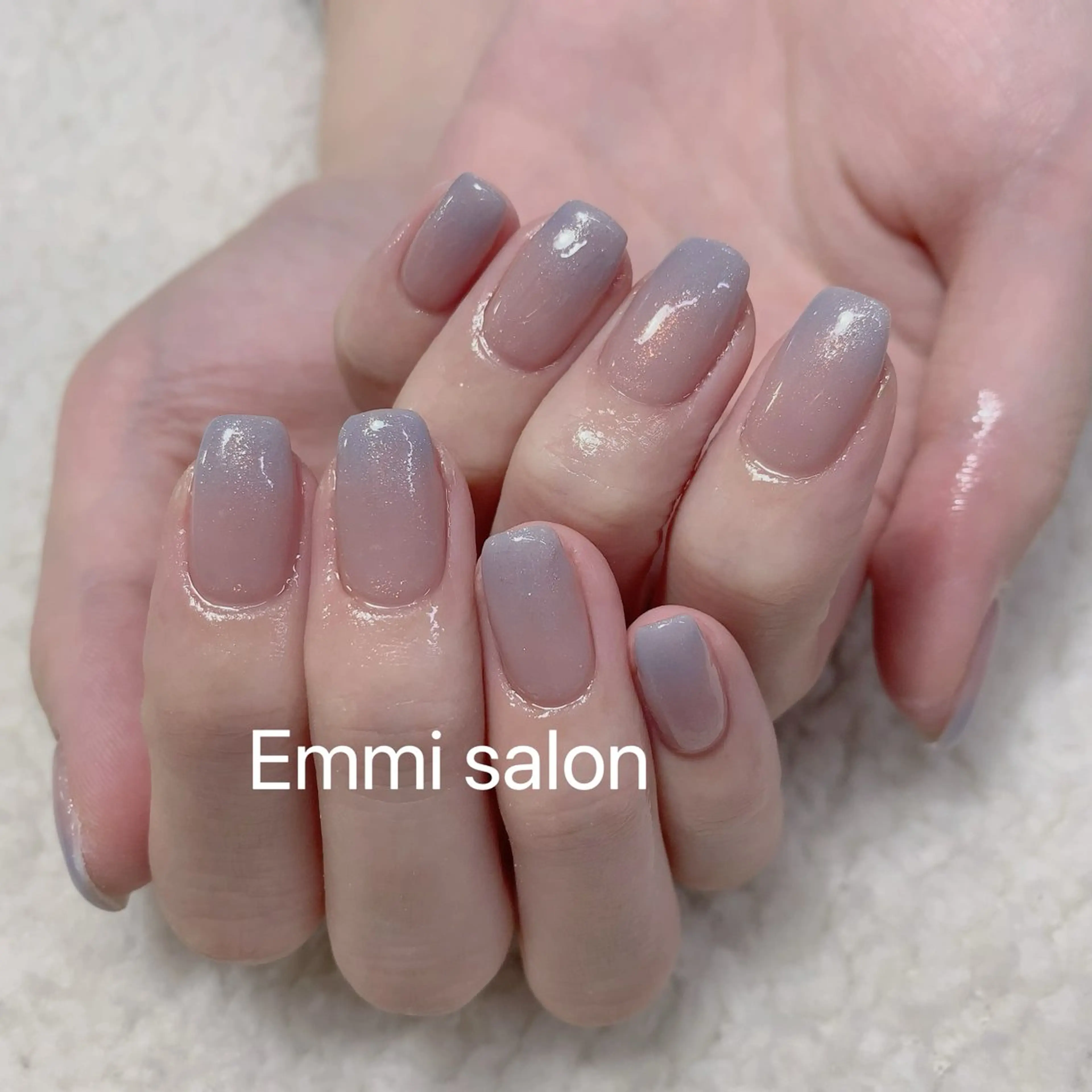 ネイル グラデーション emmi      salon所属・Emmi salonのネイルデザイン