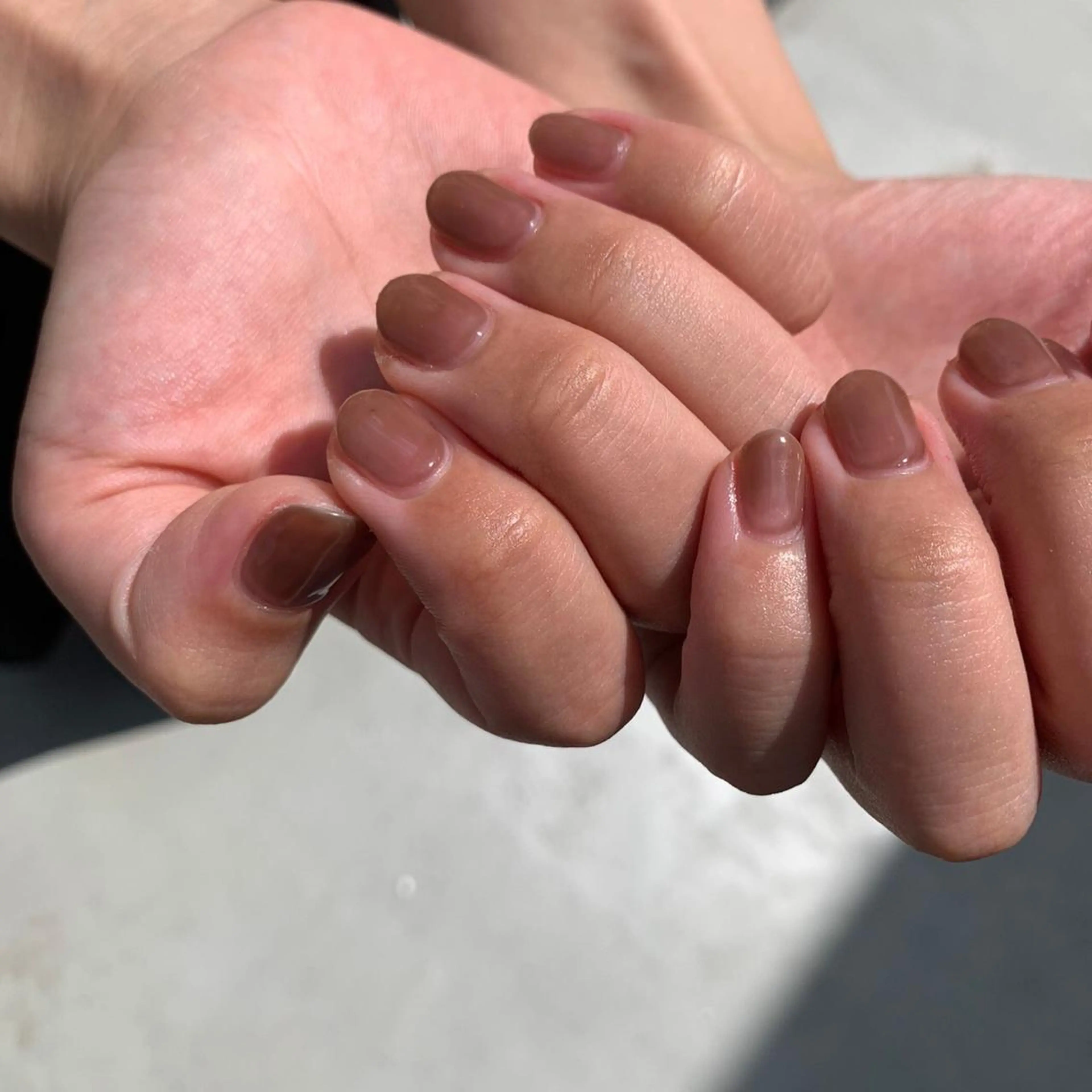 ネイル ブラウン ピンク ハンドネイル yu-il 国分寺ネイルサロンのネイルデザイン