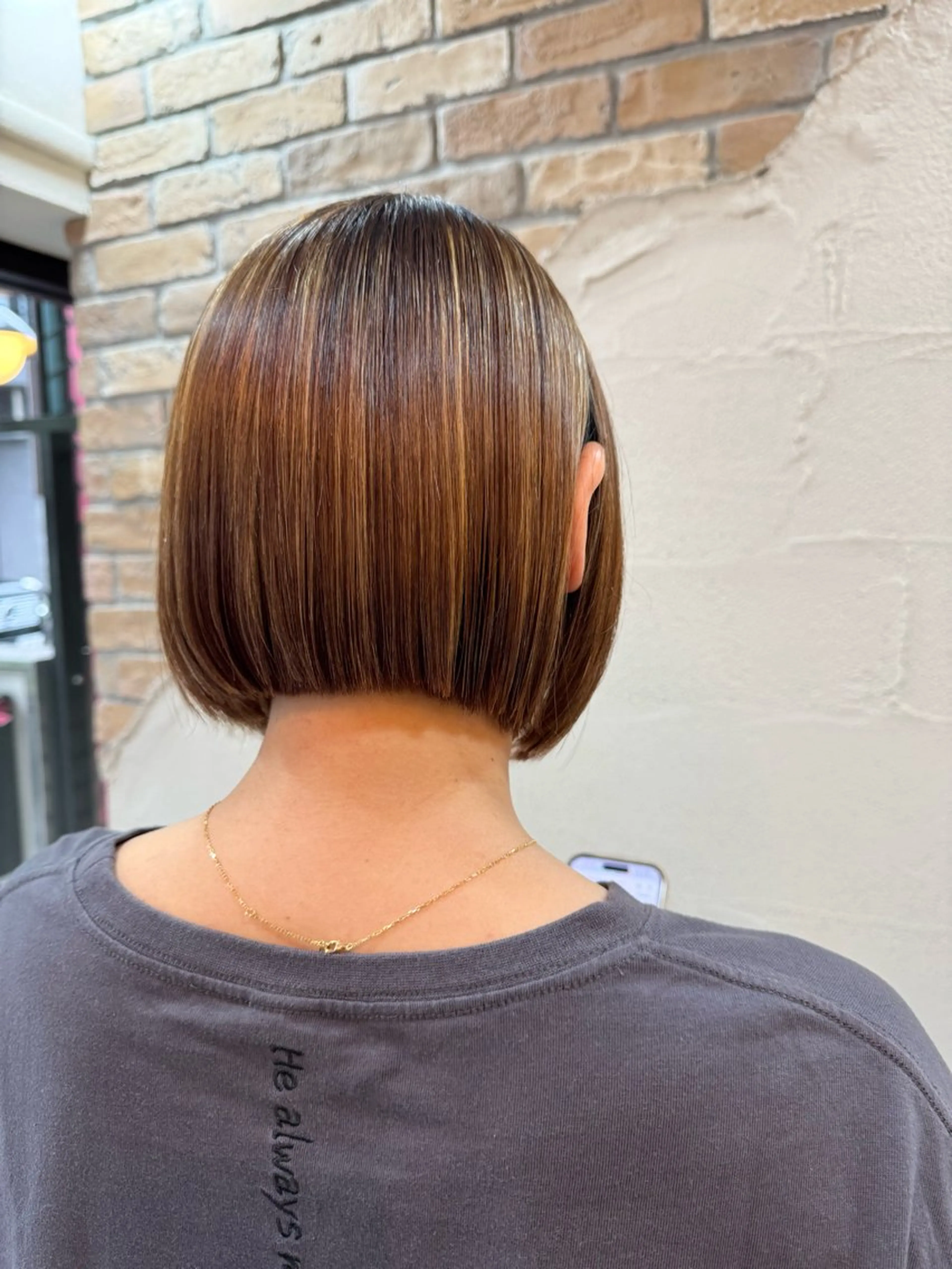 ショート ハイライト 縮毛矯正 韓国風🇰🇷レイヤ ーKEI🇰🇷のヘアスタイル