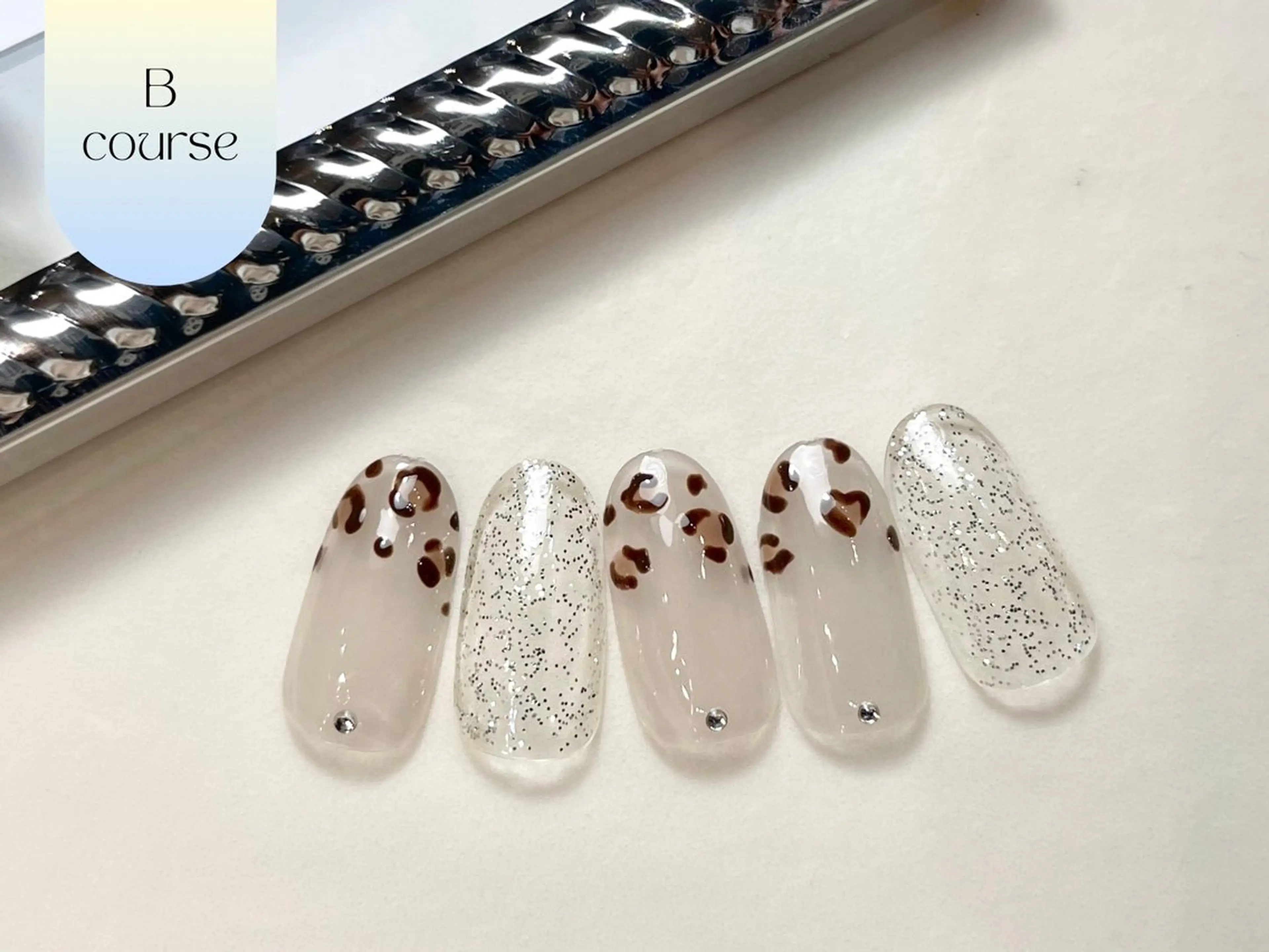 ネイル ハンドネイル アリアグレイス ネイルサロンのネイルデザイン