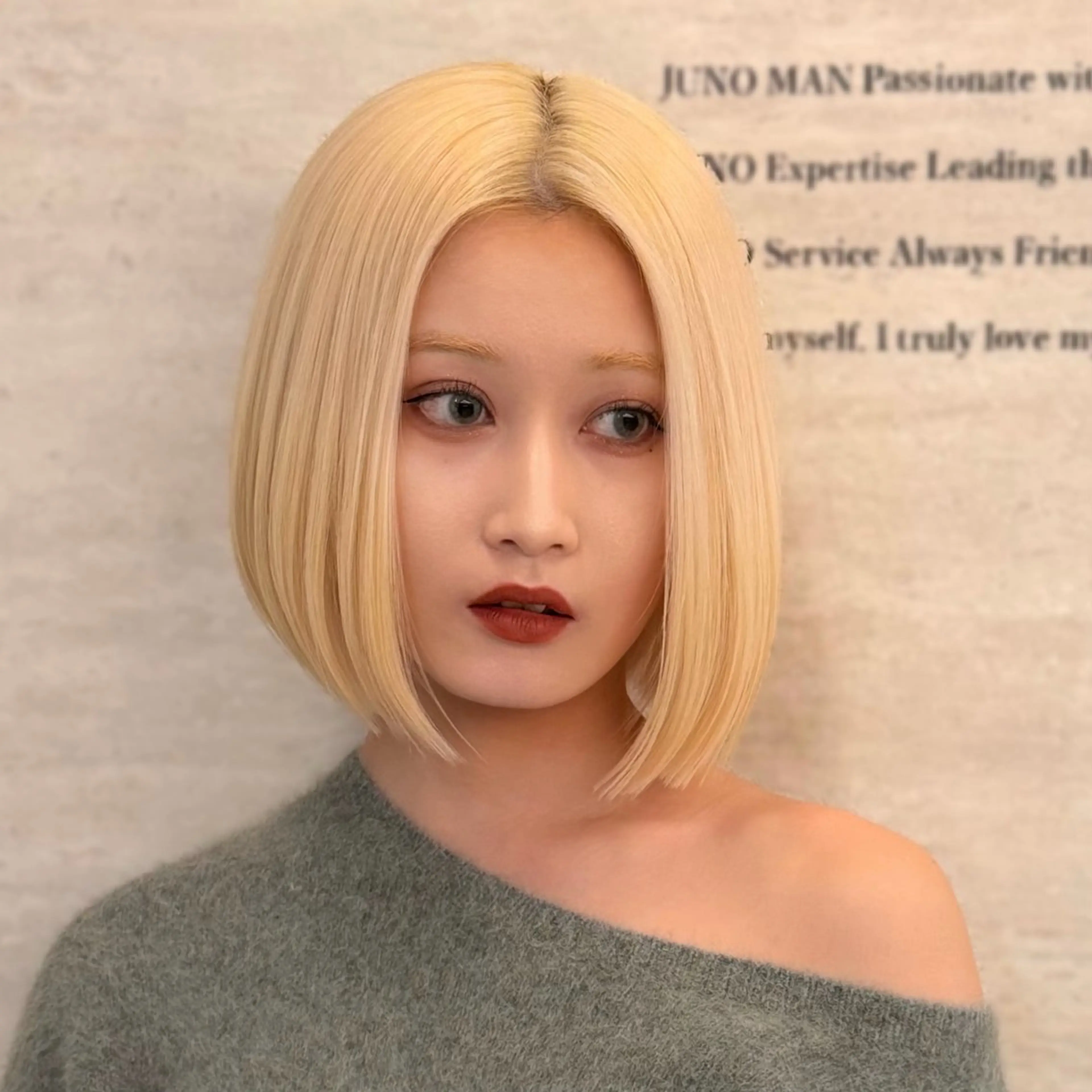 ミディアム カラー ハイトーンカラー ヘアカラー 韓国メンズヘア☆ 韓国ボブYUTOのヘアスタイル