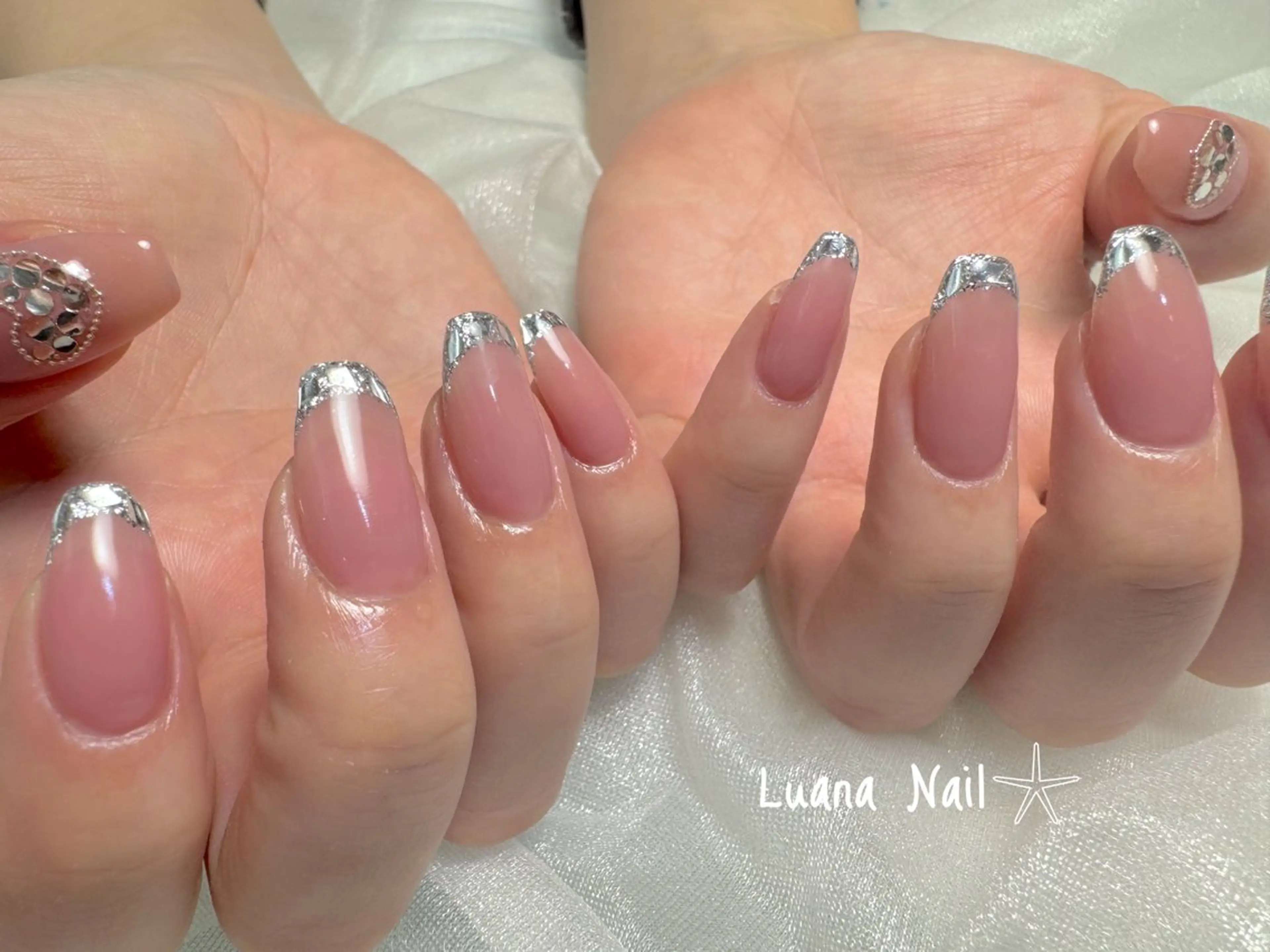 ネイル フレンチネイル ガラスフレンチ Nail Salon Subaru所属・Nail Salon Subaruのネイルデザイン