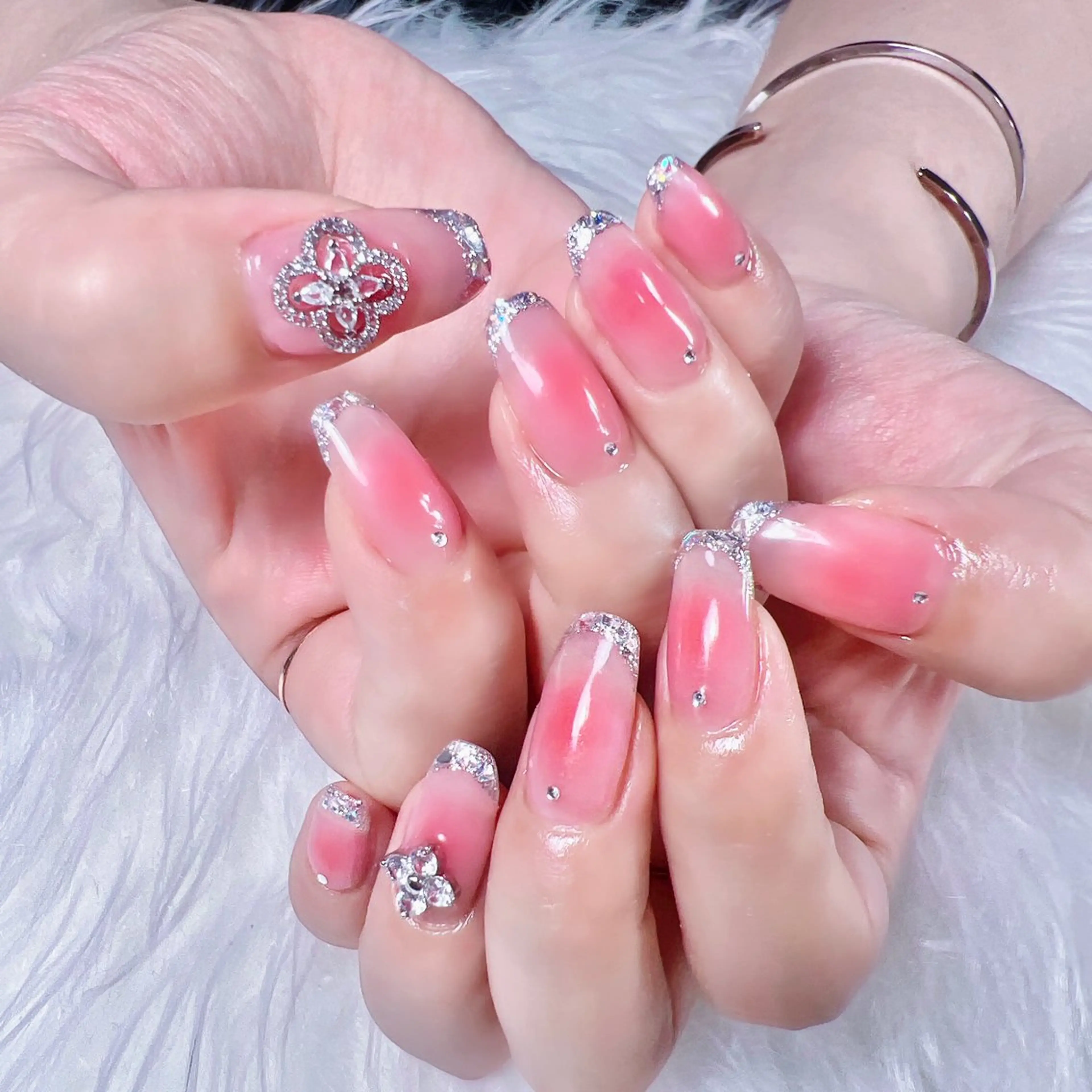 ネイル Nailsalon calme所属・calme ☾ yuukiのネイルデザイン