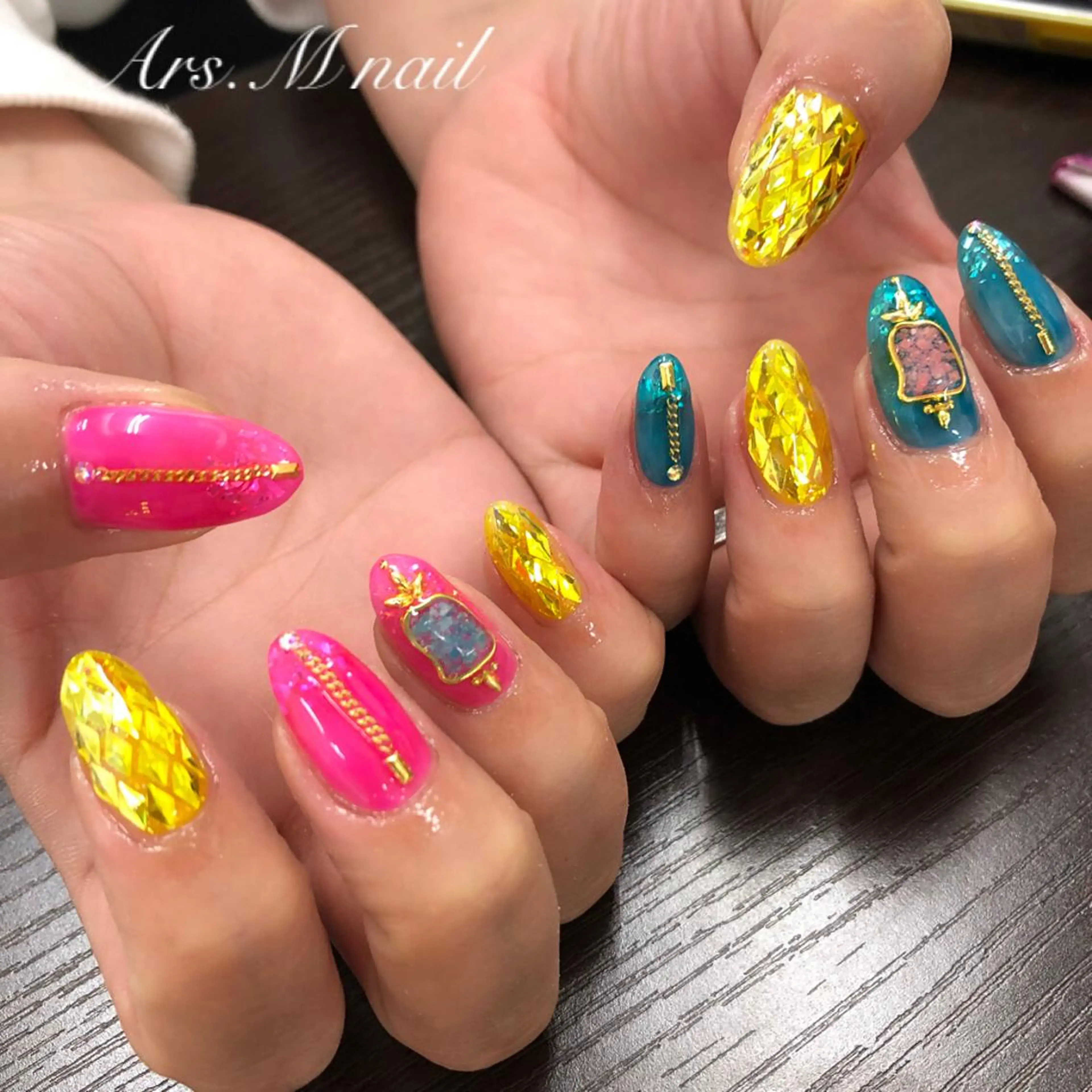 ネイル ハンドネイル アルス.エム所属・Ars.M nailのネイルデザイン