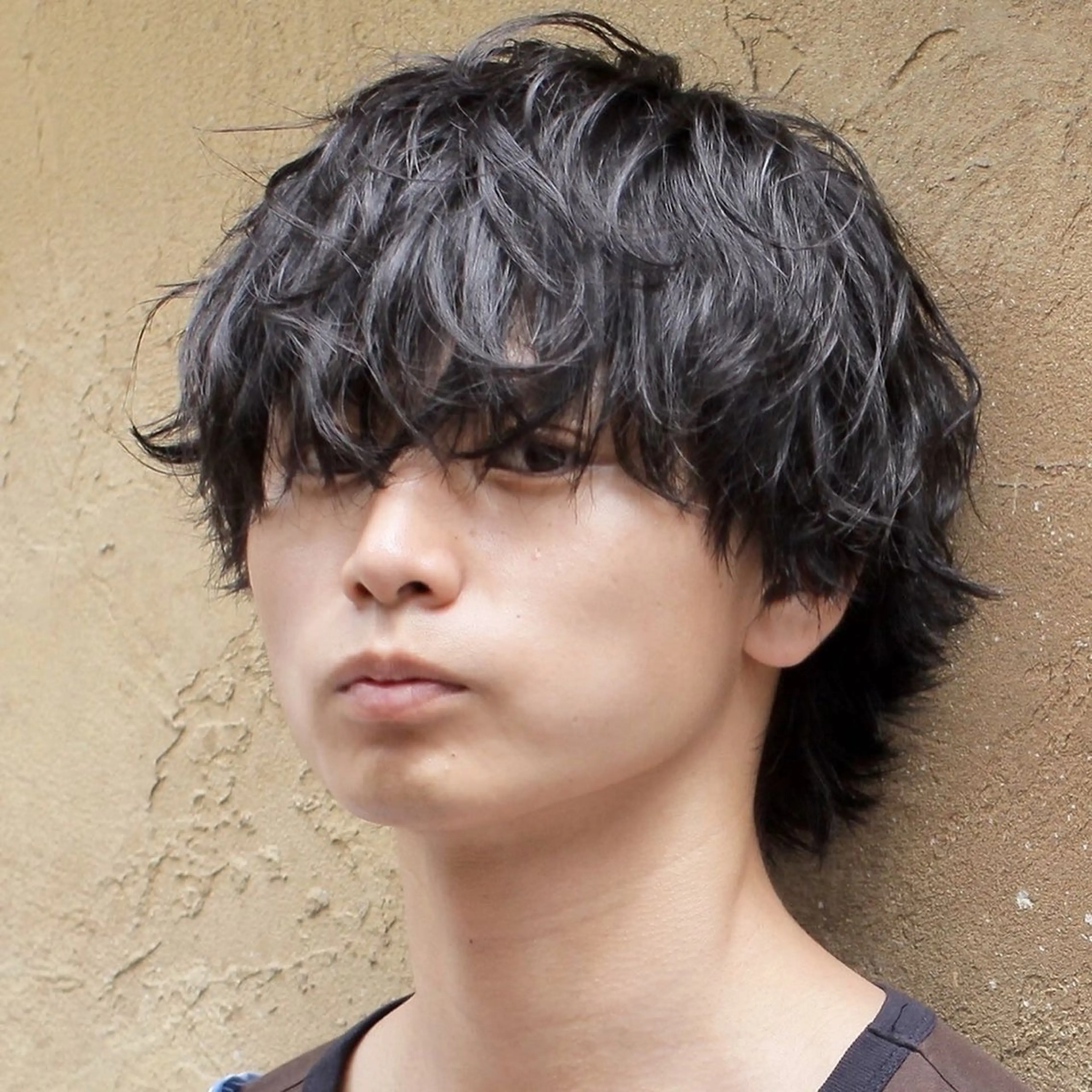 ショート パーマ メンズ センターパート メンズハイライト メンズメッシュ メンズパーマ スパイキーショート 心斎橋メンズパーマ/ シャドウ/山下拓実のヘアスタイル