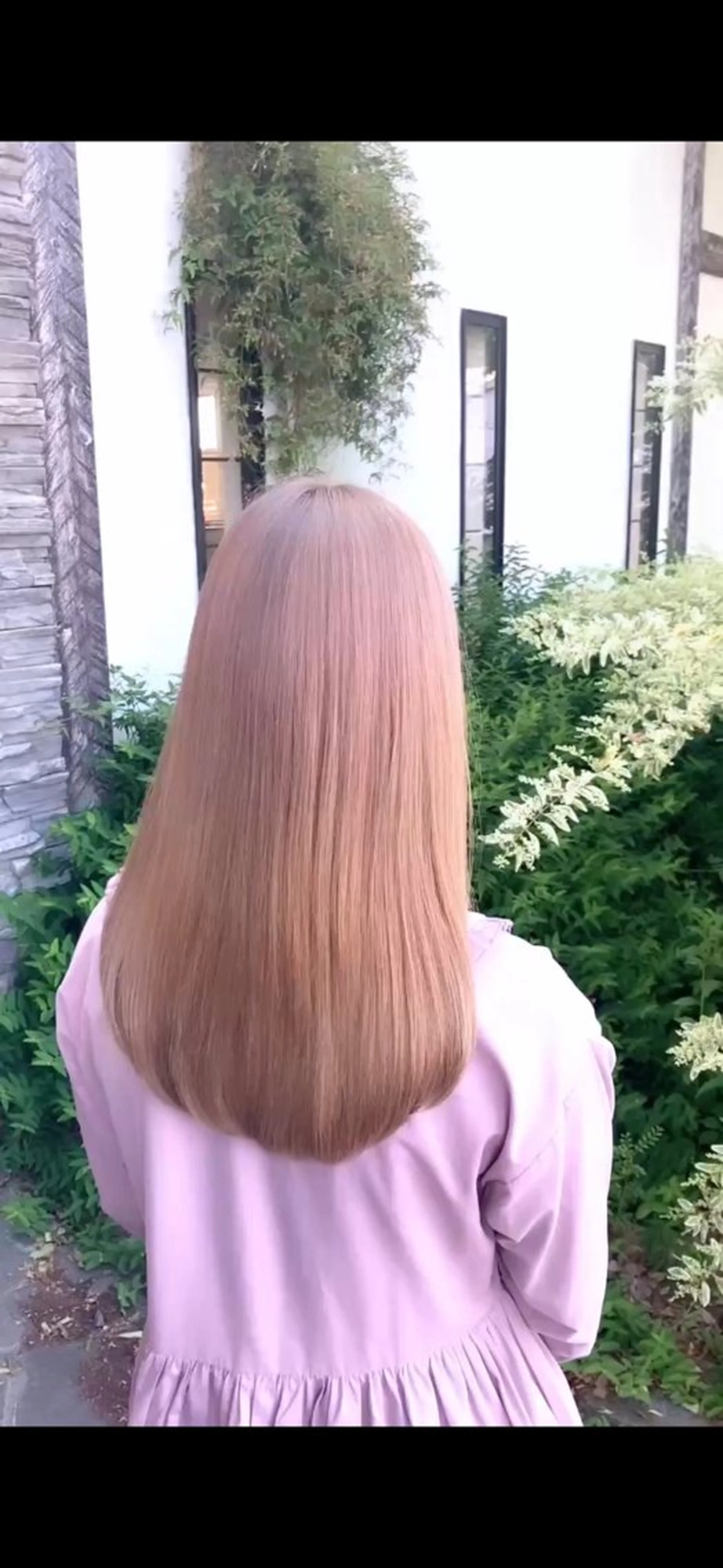 ロング カラー ヘアカラー トリートメント 梨菜/ハイトーン /ブリーチカラーのヘアスタイル