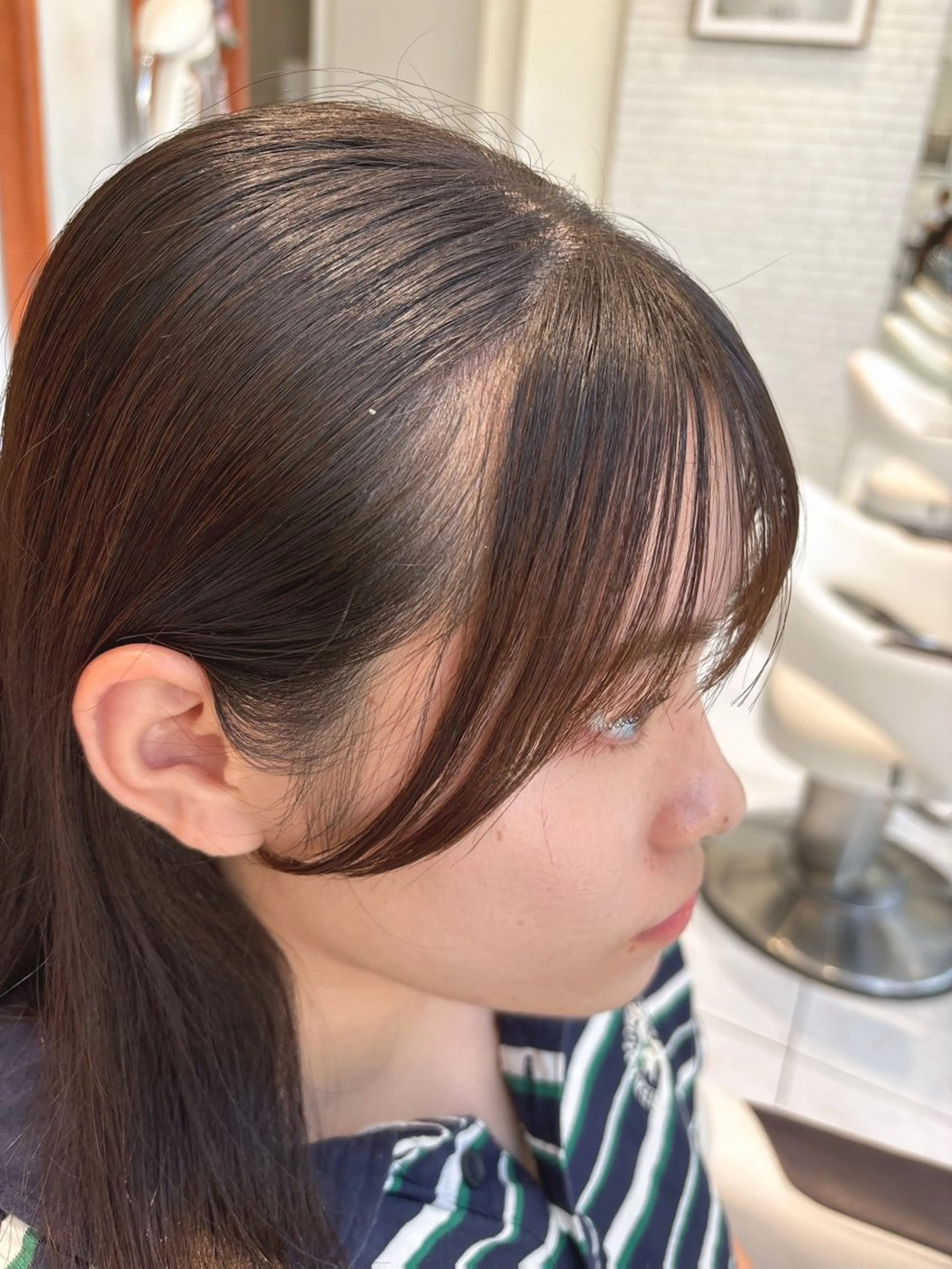 セミロング 篠田 綾乃のヘアスタイル