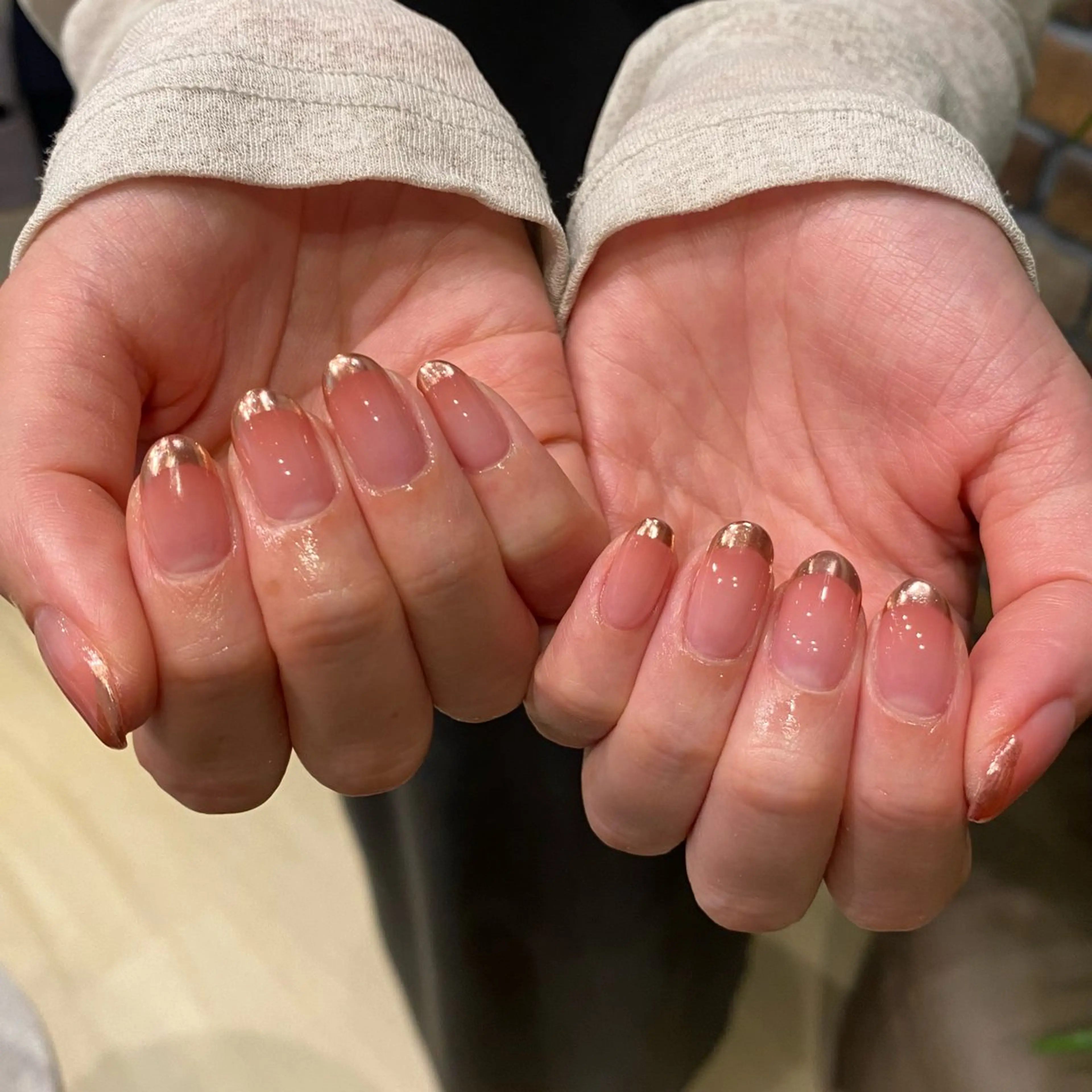 ネイル フレンチネイル グラデーション ミラーネイル ハンドネイル ecrin エクラン maiのネイルデザイン