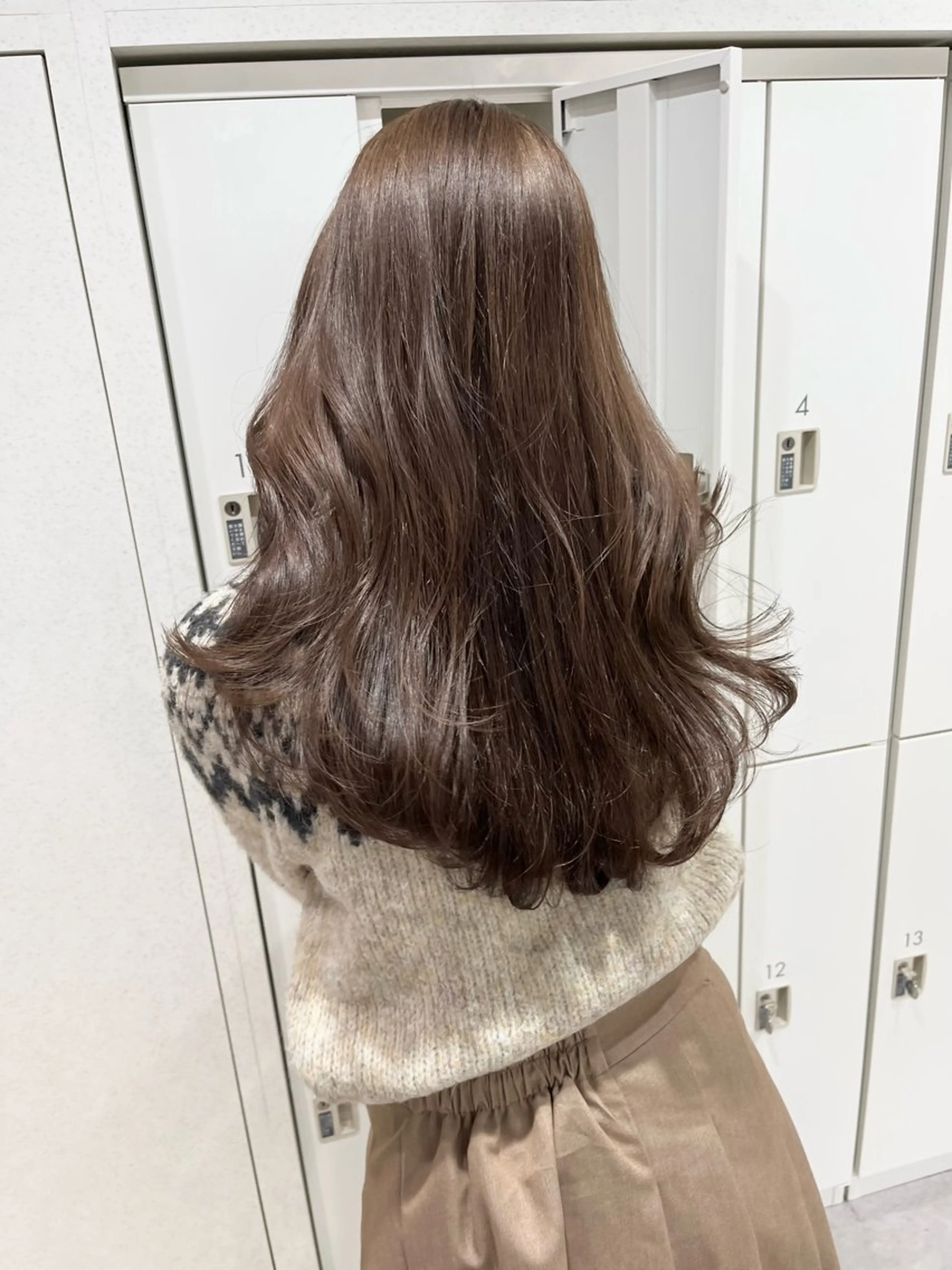 ロング カラー ベージュカラー ブラウンカラー トリートメント カット ヘアカラー トリートメント 韓国ハッシュカット/ 新宿/髪質改善/岡崎のヘアスタイル