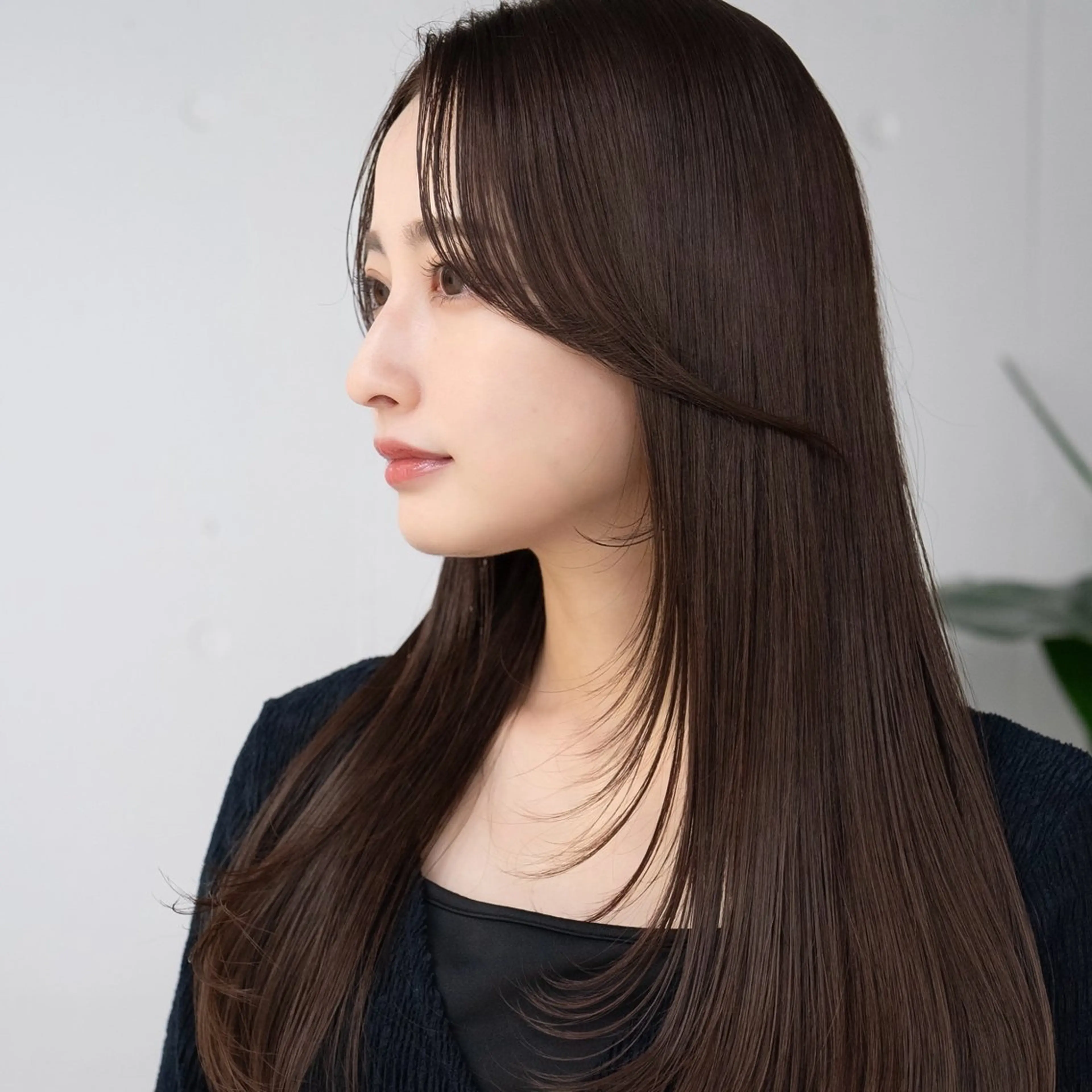 ロング カット ヘアセット AIN.ANLY.所属・顔まわりカット/レイ ヤーカット/小池 祐のヘアスタイル