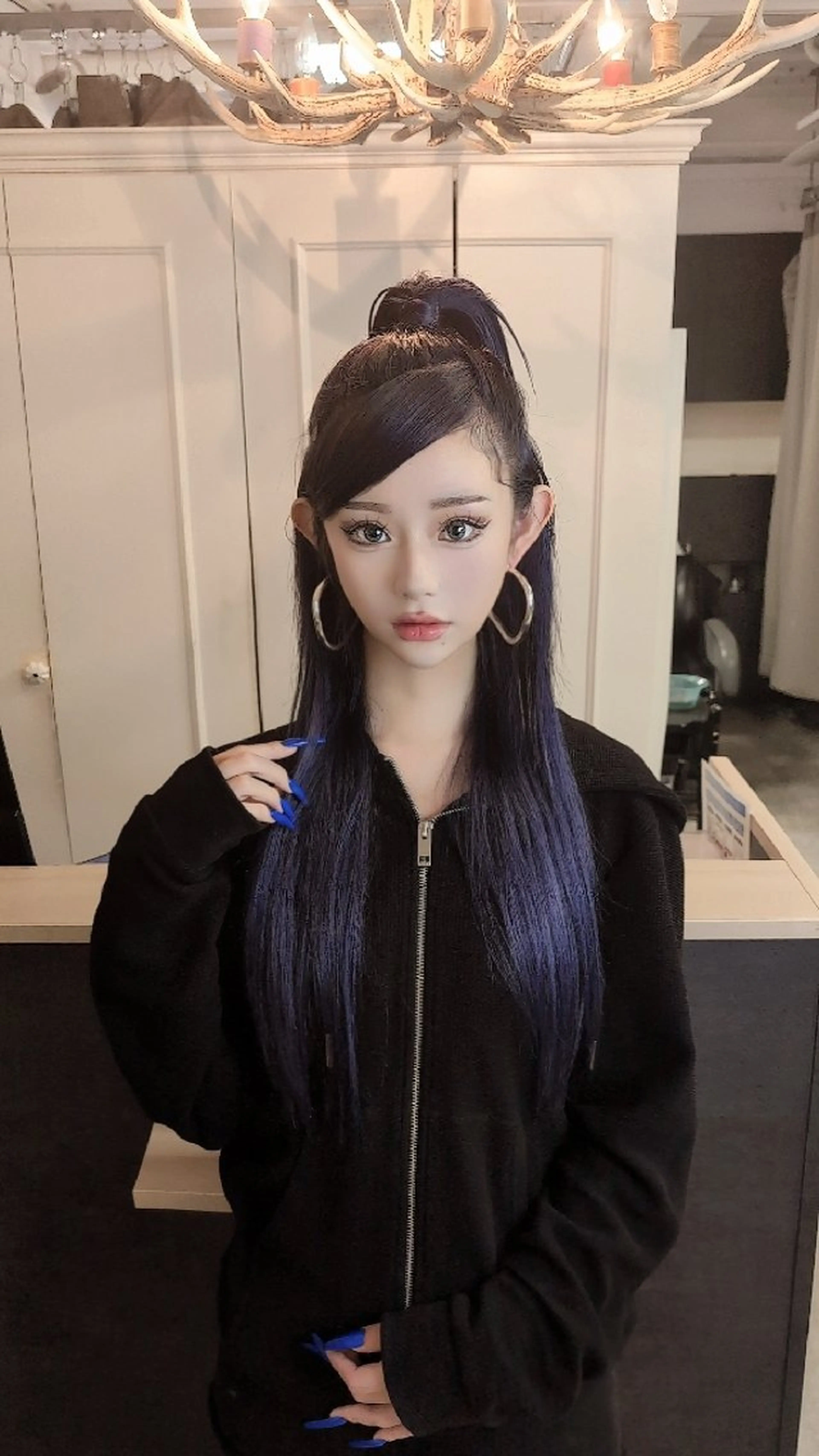 【3ヶ月持つシールエクステ✨】40本~+カット(※安心の保証期間あり)/インナーカラー/の写真