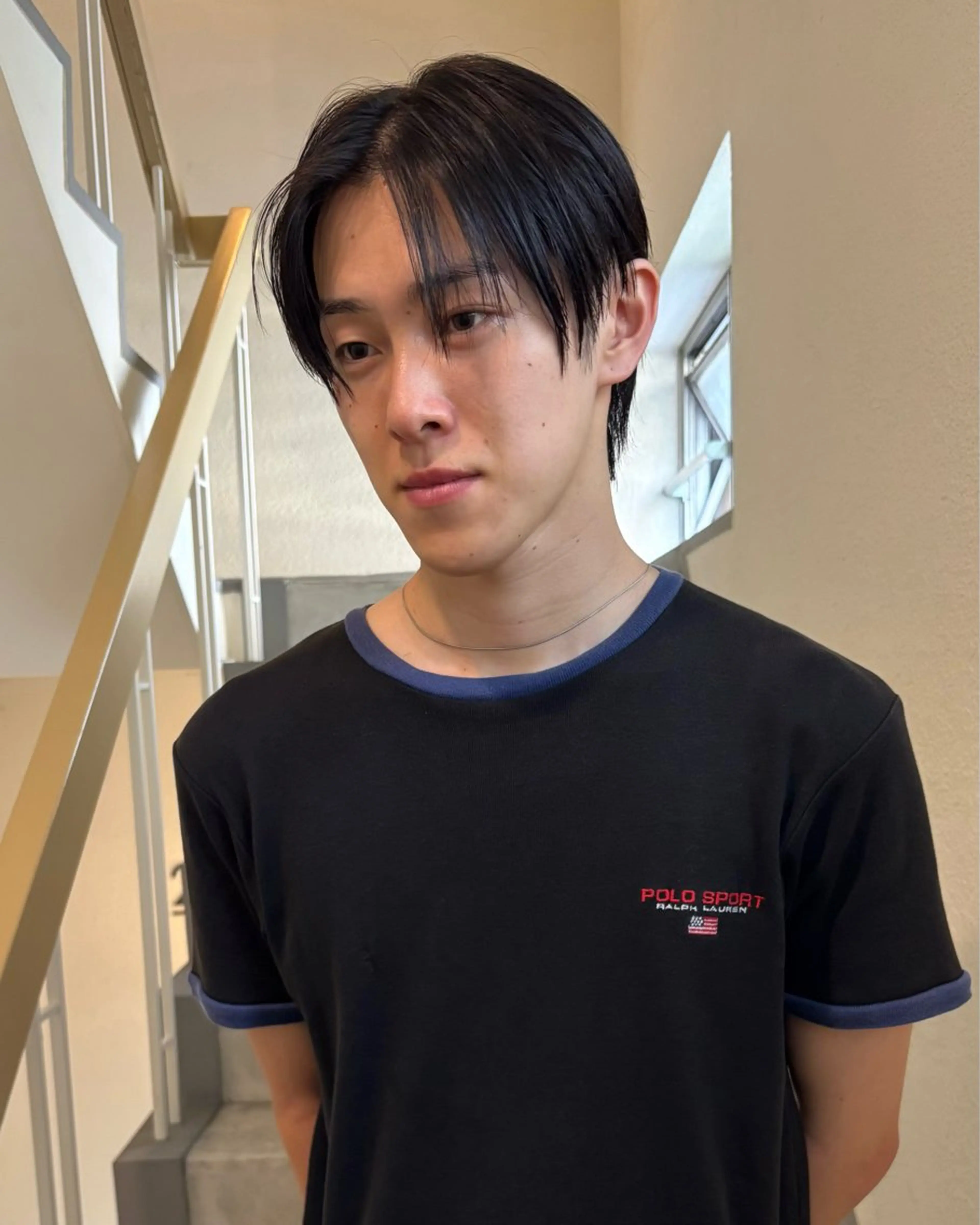 メンズ カット ｍｏｍｏ/ ハイトーン/ベージュのヘアスタイル