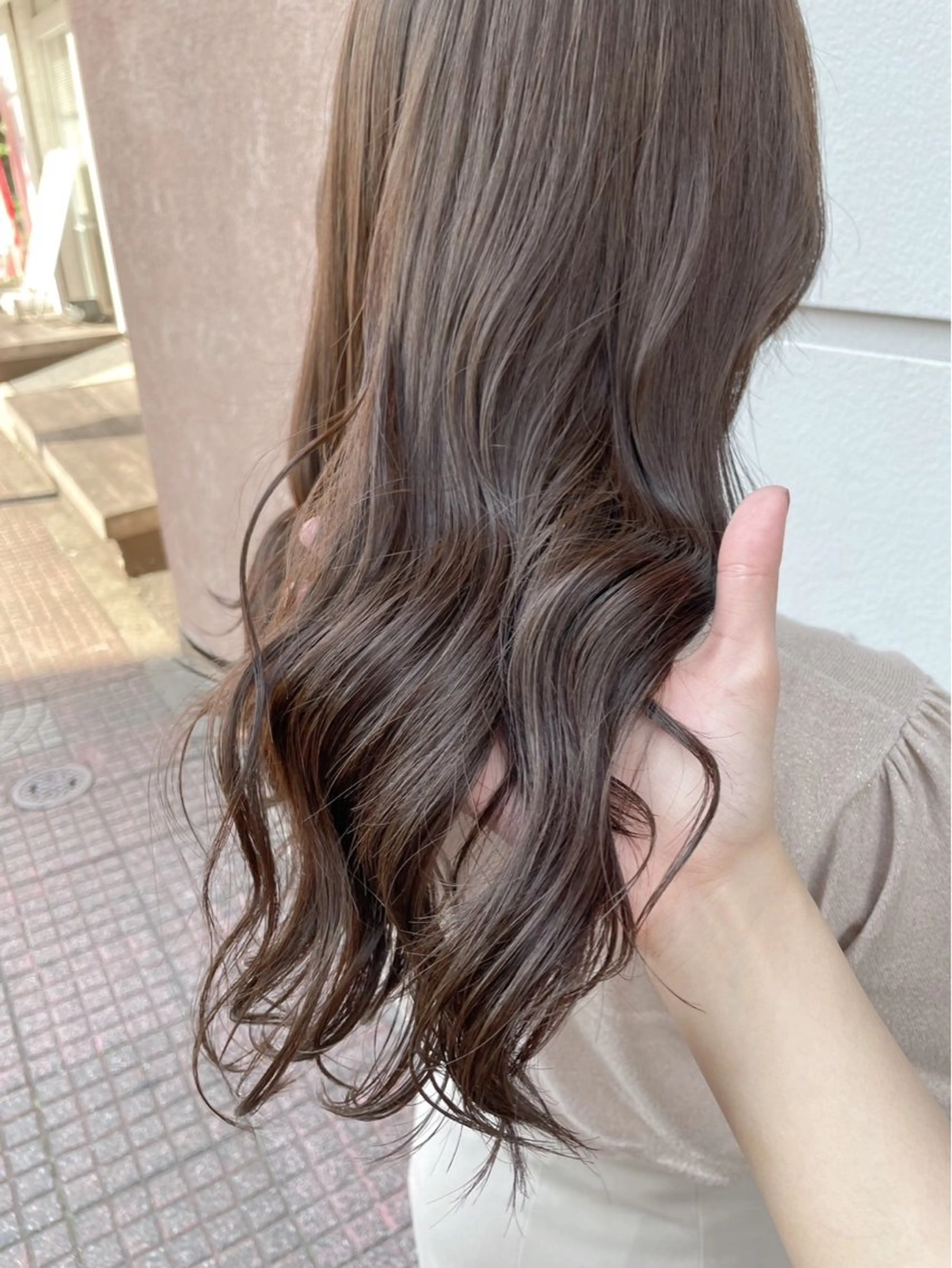 カラー 白倉 仁奈のヘアスタイル