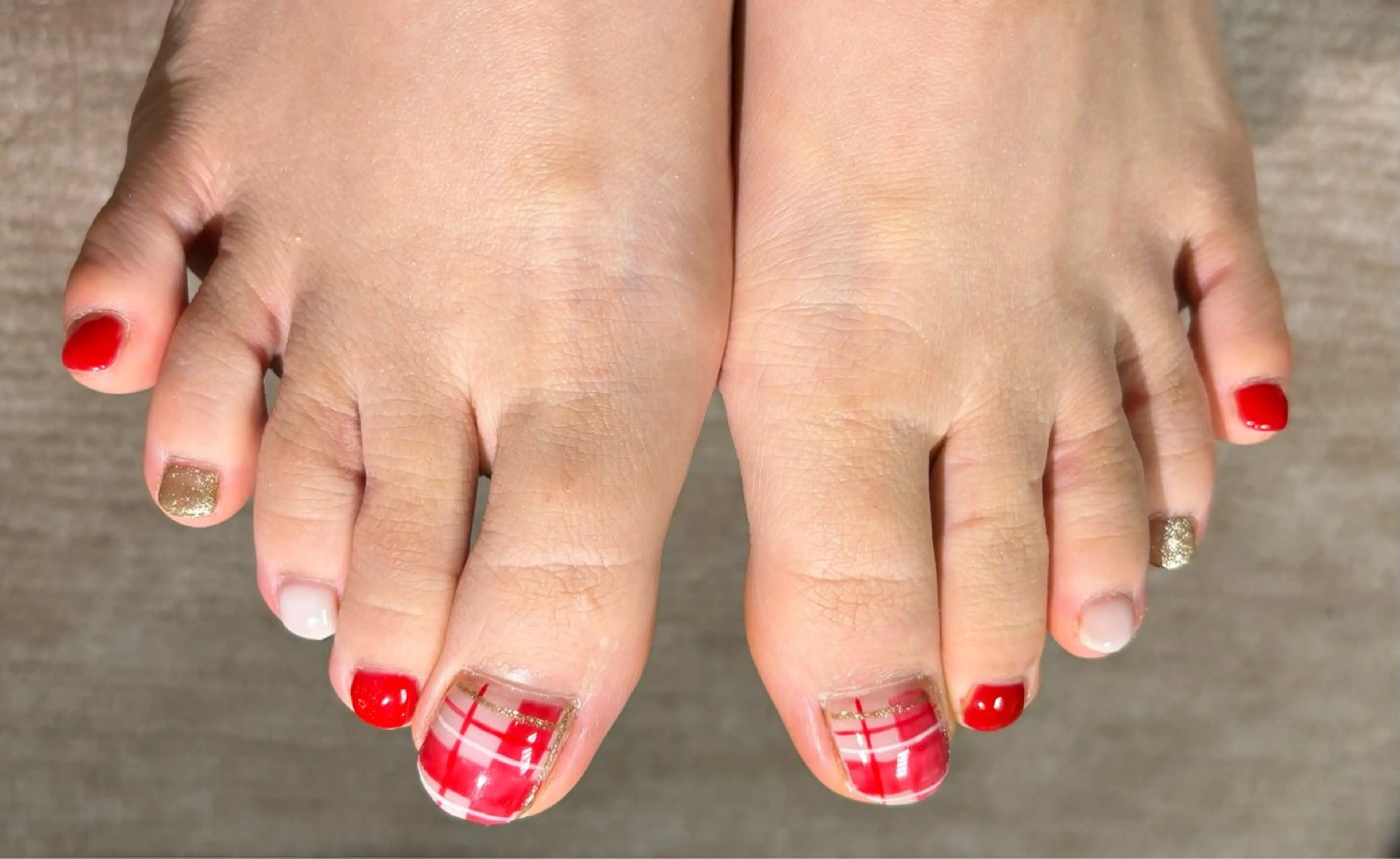 🪼フットアート2本コース🪼（オフあり）【ケア込み／初回.当店オフ無料】の写真