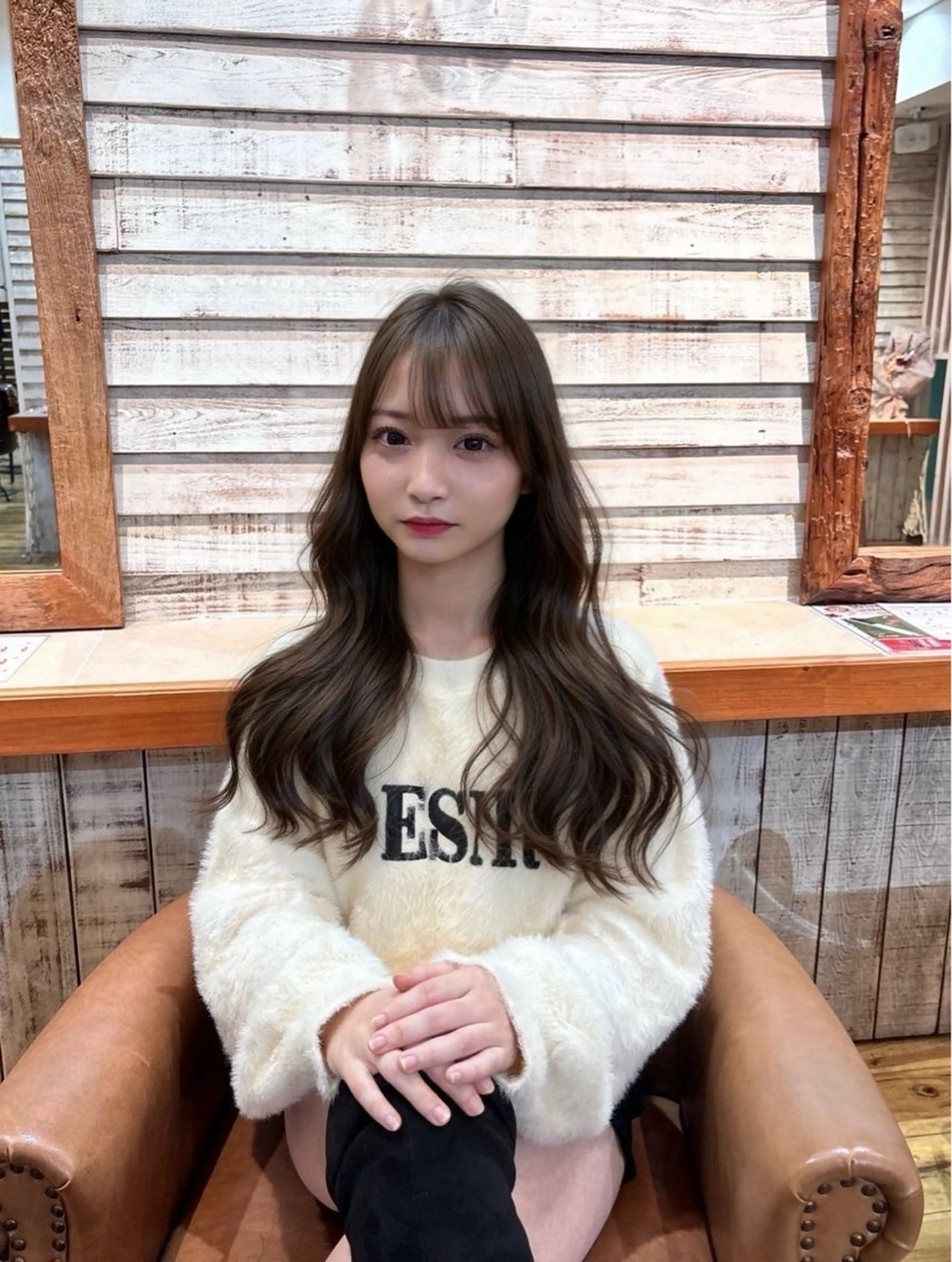 ロング カット ヘアカラー トリートメント 舩尾 凌のヘアスタイル