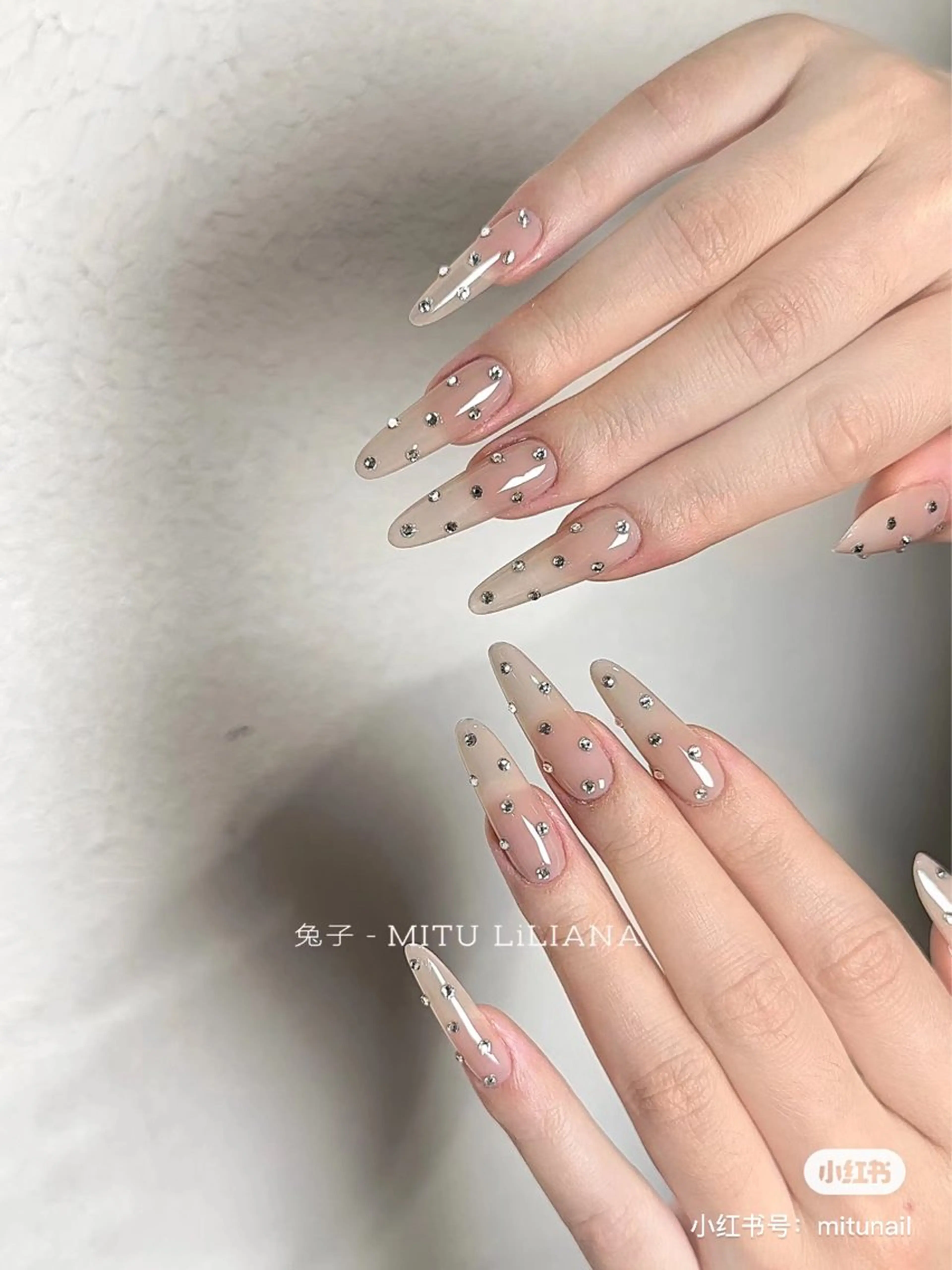 ネイル Hana  NAIL所属・新宿YISInail スカルプ専門店のネイルデザイン