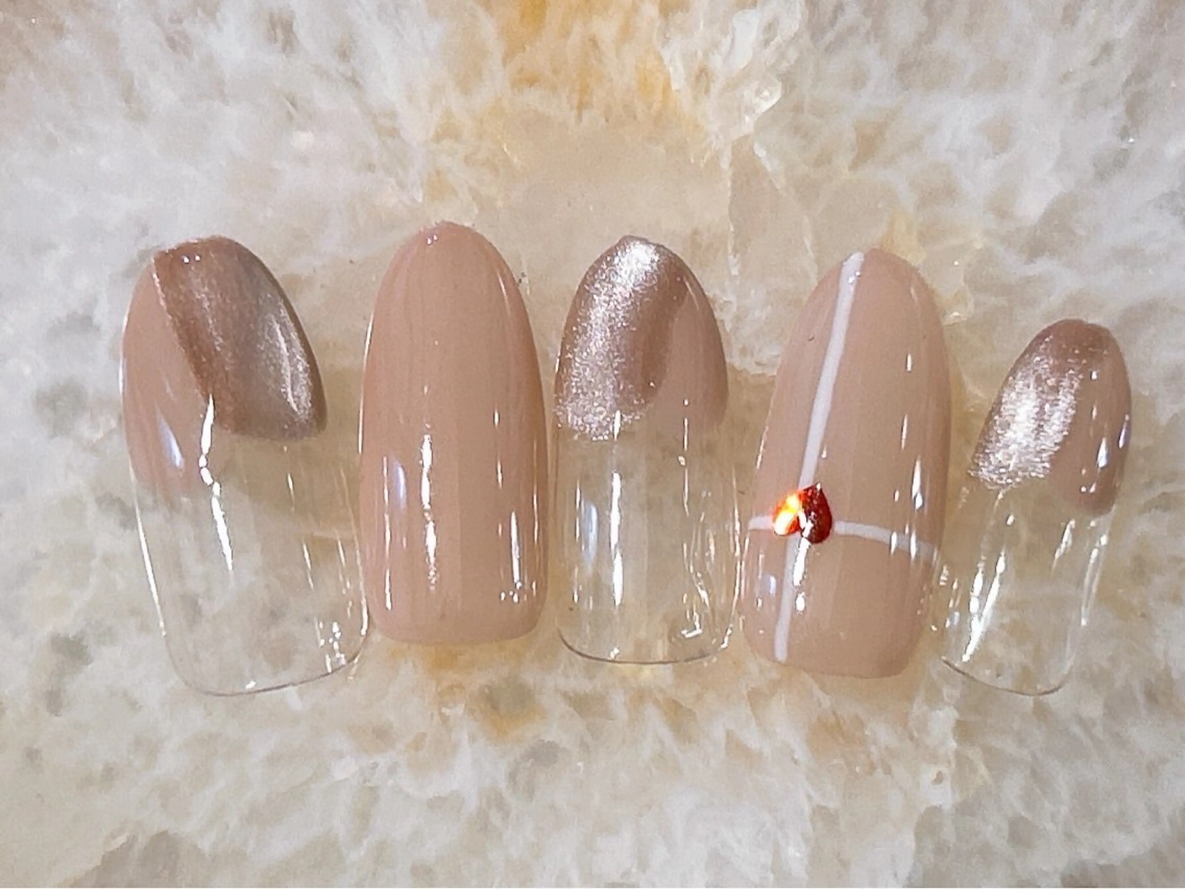 ネイル aimer tomomiのネイルデザイン