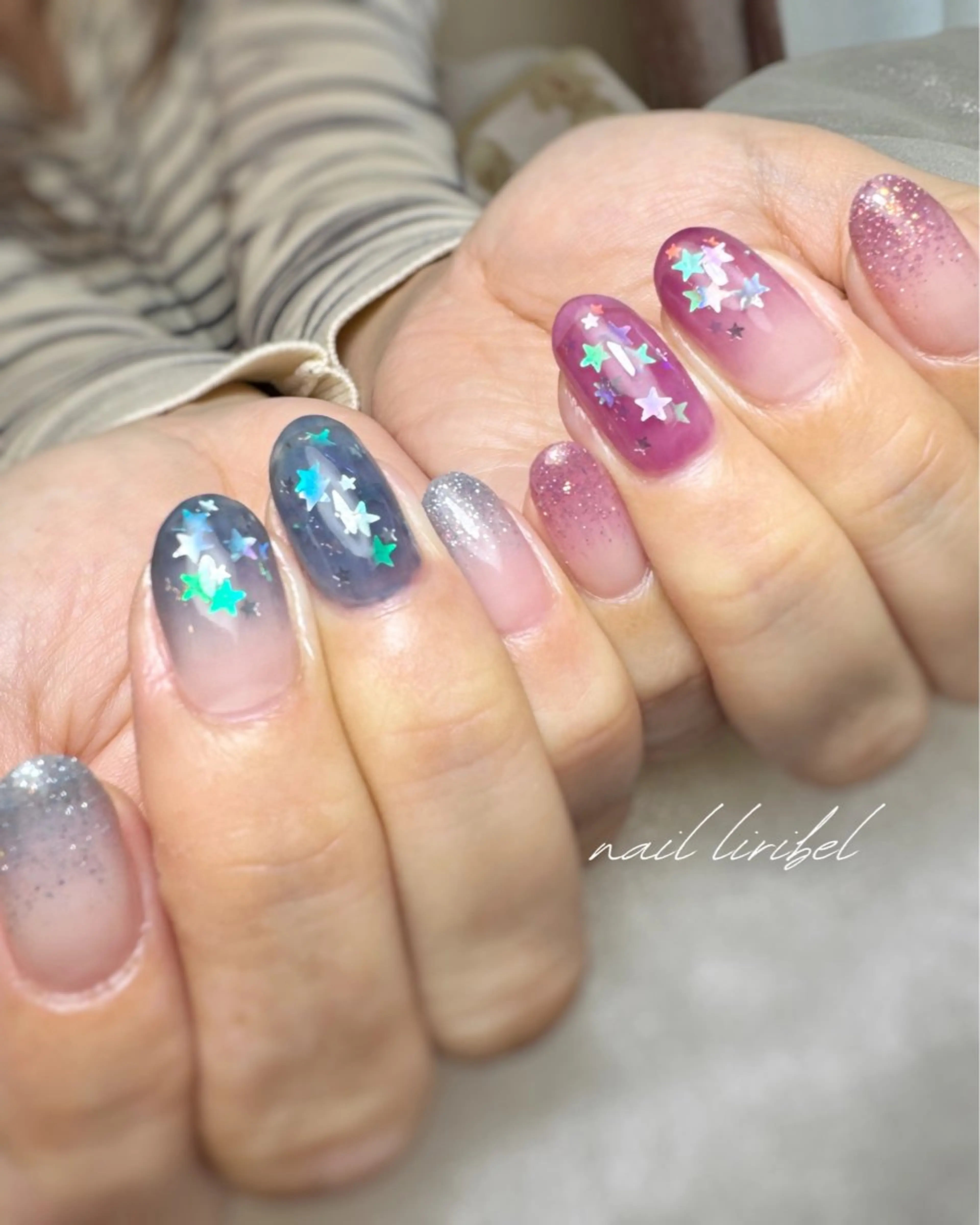 ネイル アートネイル オーロラネイル ジェルネイル グラデーション ハート ハンドネイル Nail Liribelのネイルデザイン