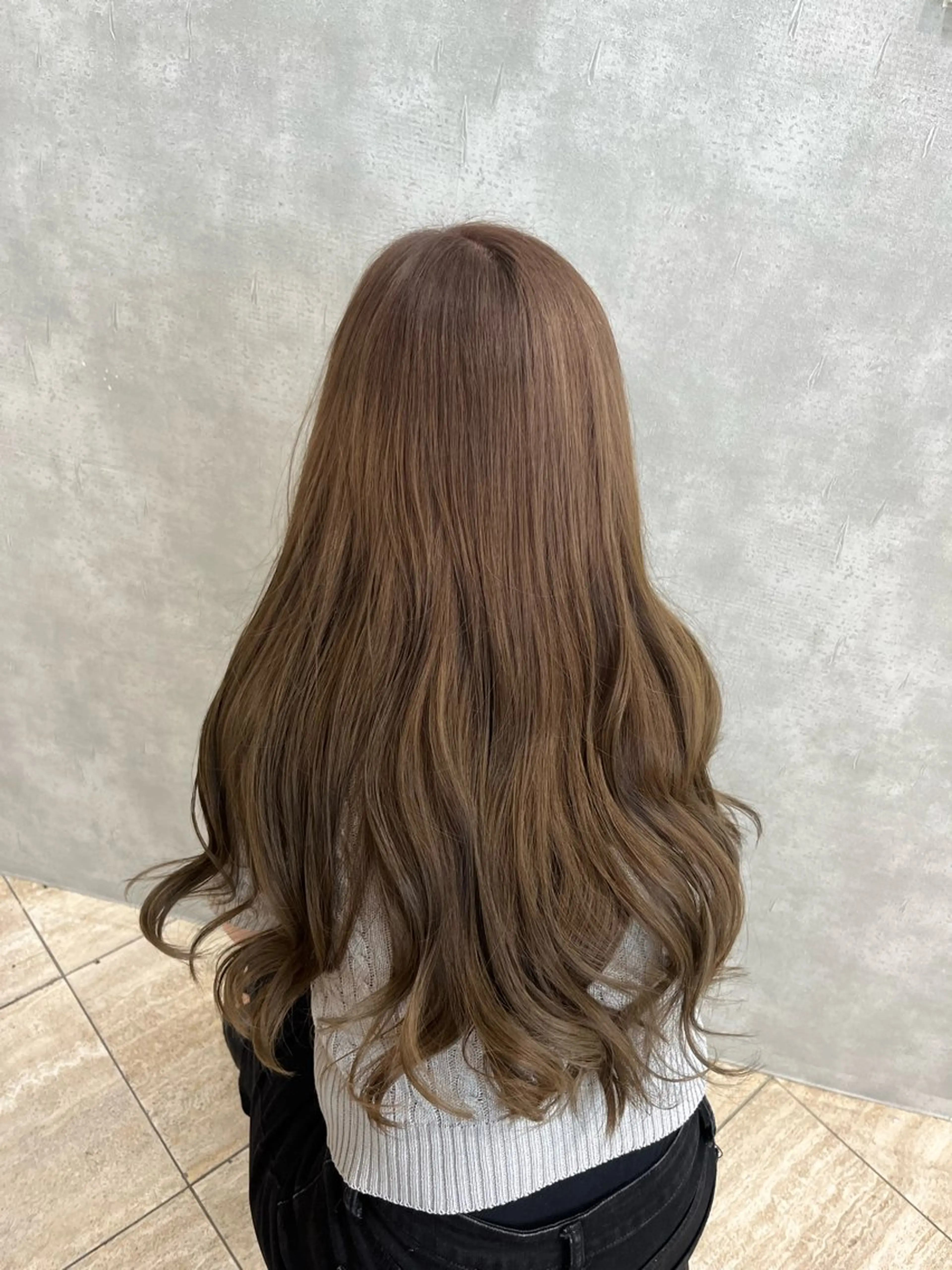 ロング ヘアカラー トリートメント ROSEL はしぐち ななみのヘアスタイル