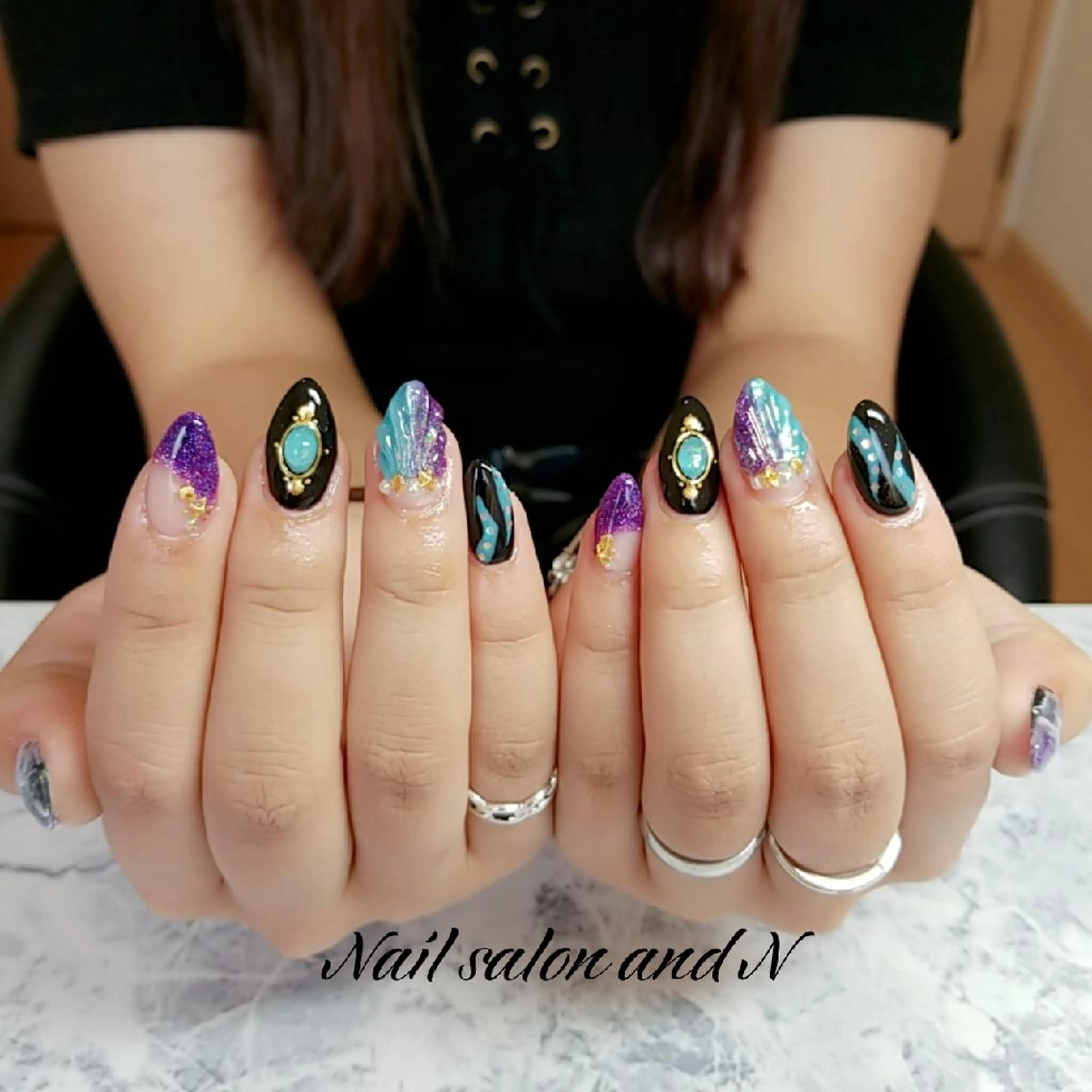 ネイル and Nのネイルデザイン