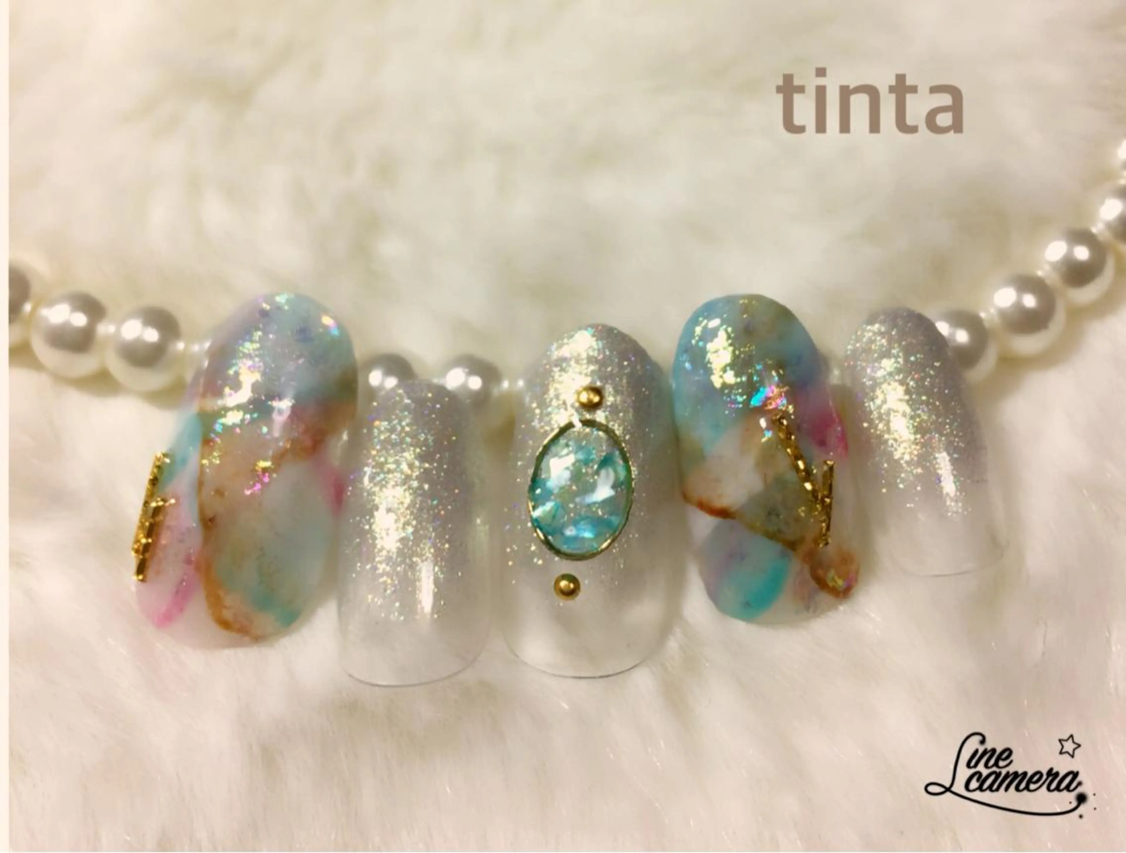 ネイル 大理石ネイル(マーブル) シルバー ネイルサロン ティンタ所属・馬場 典子のネイルデザイン