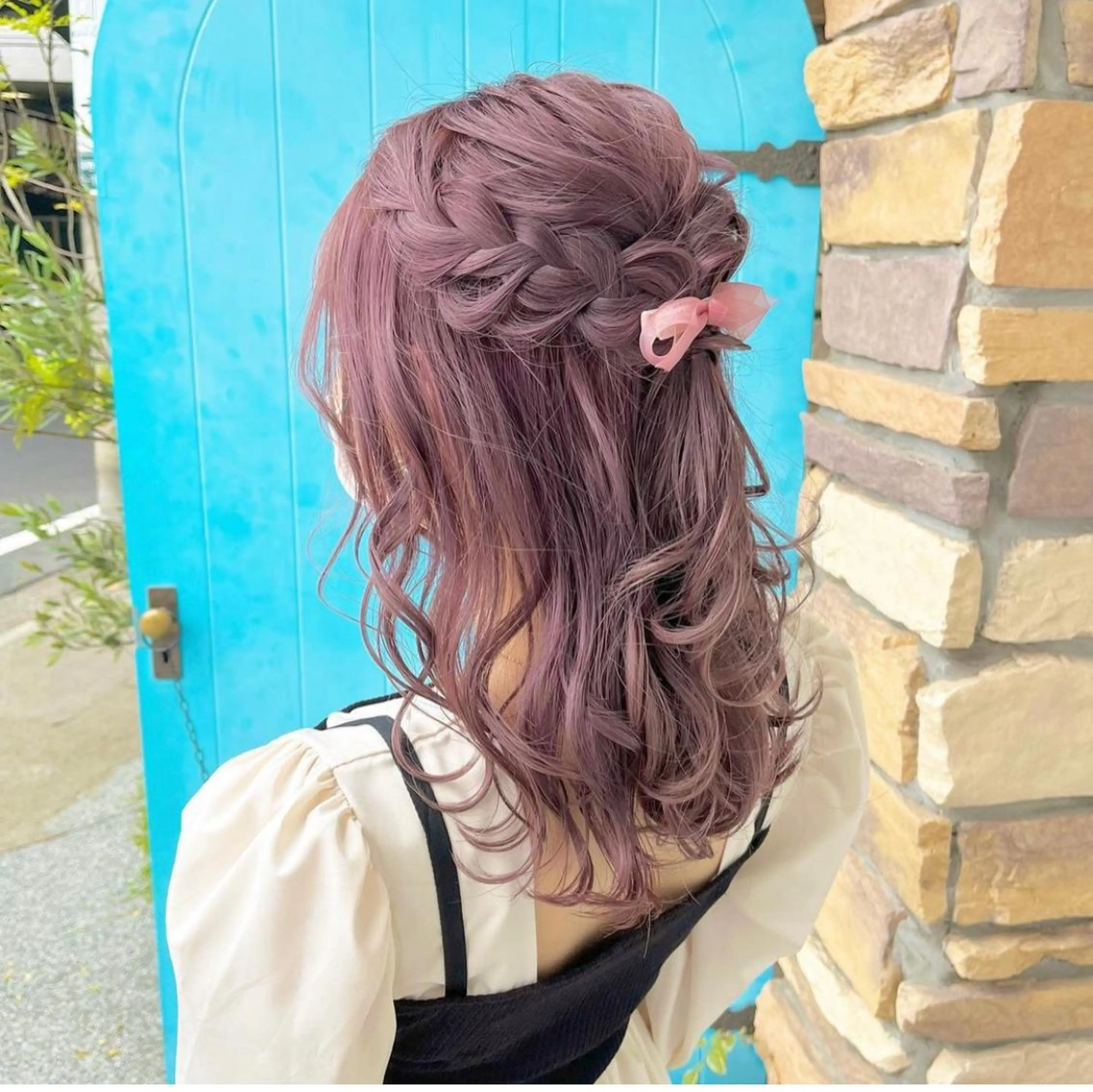 ロング ヘアアレンジ ハーフアップ 伊藤 玲衣のヘアスタイル