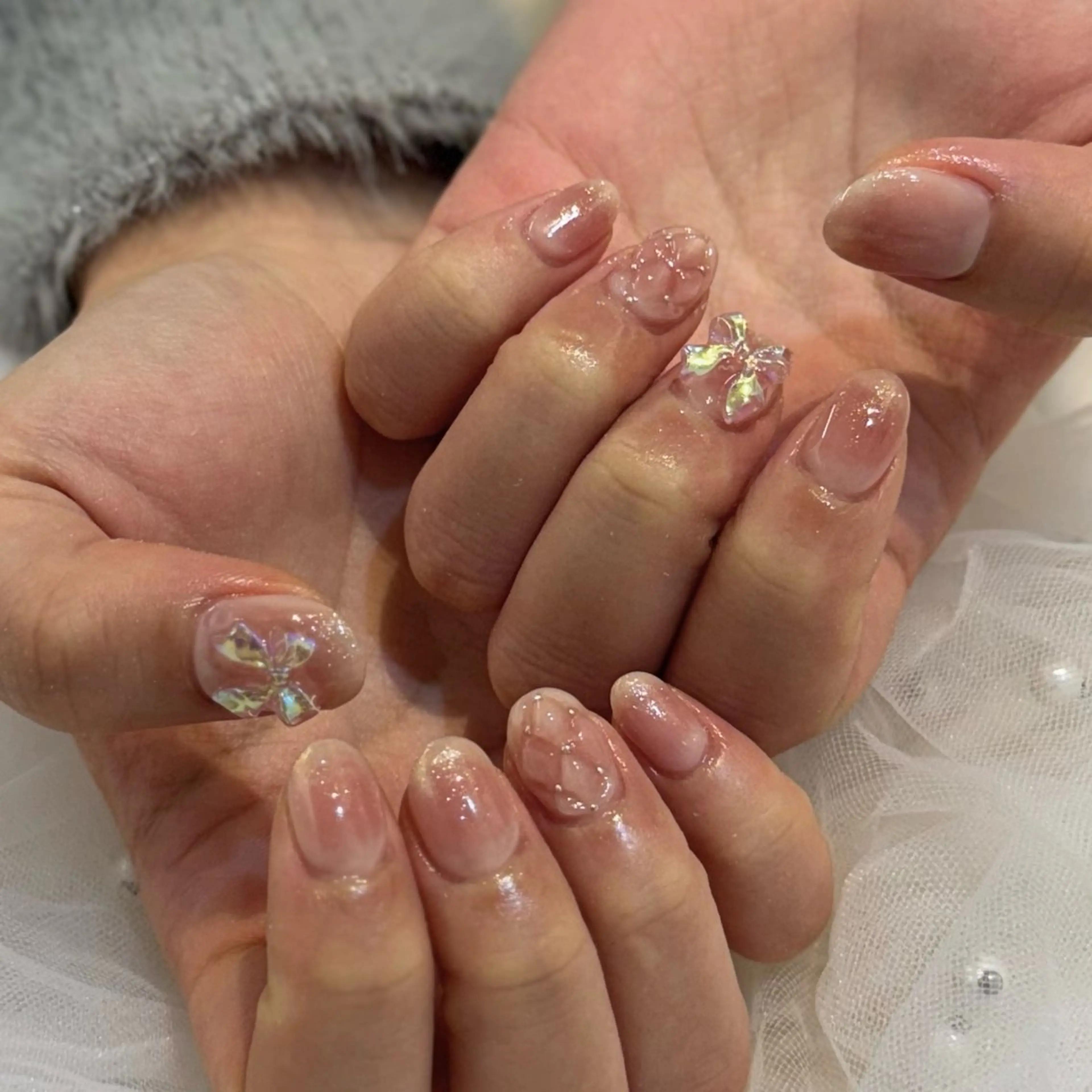 ネイル チークネイル マグネットネイル ハンドネイル ハンドケア Chizuru ☾ ໋のネイルデザイン