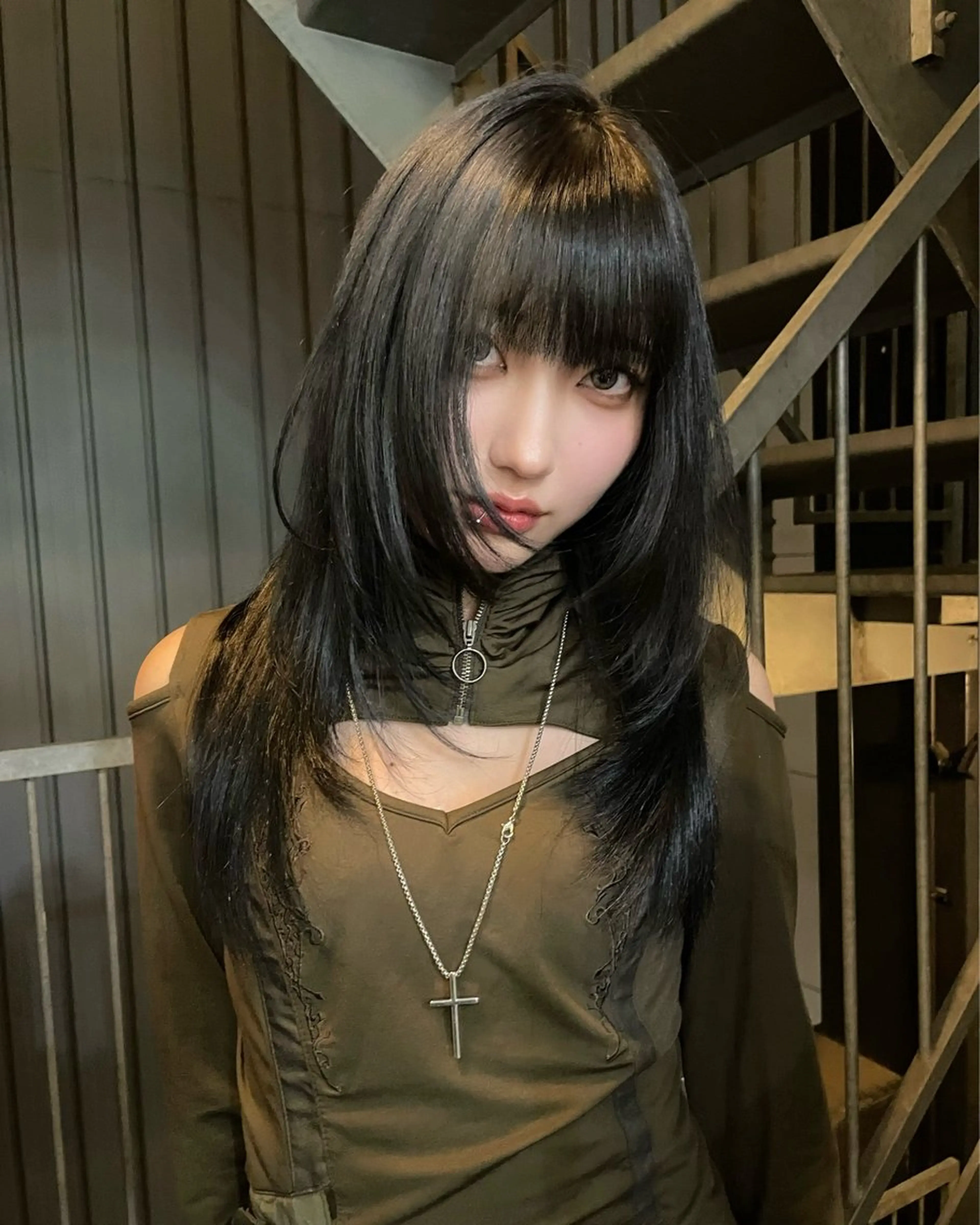 セミロング カラー こだわりハイトーン/ ケアブリーチ/岸のヘアスタイル