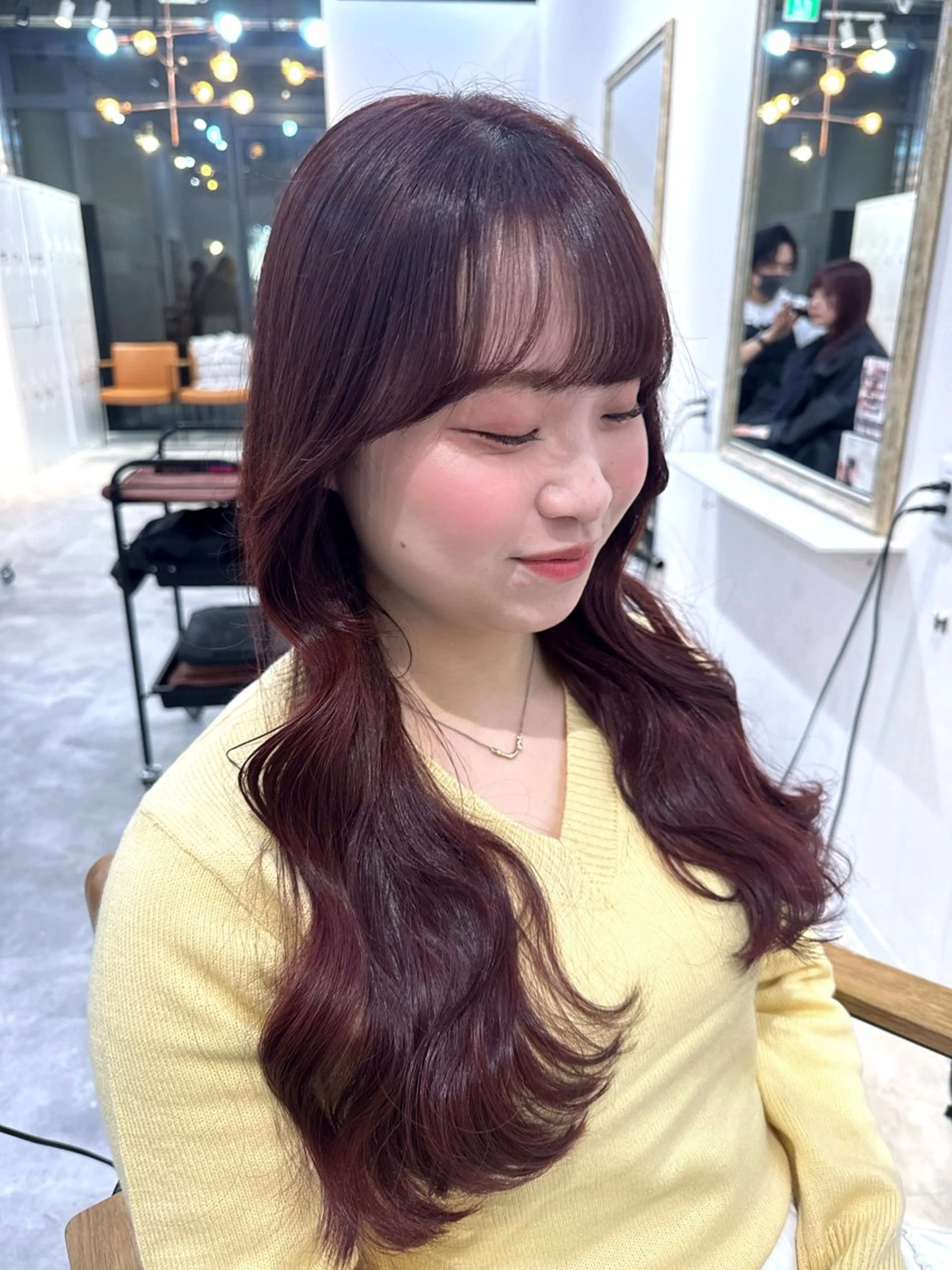 ミニモ学割𓊆ㅤ大人気クーポン🪄ྀི𓊇顔まわりカット+髪質改善カラー+リペアトリートメント🖤 超音波アイロン付きの写真