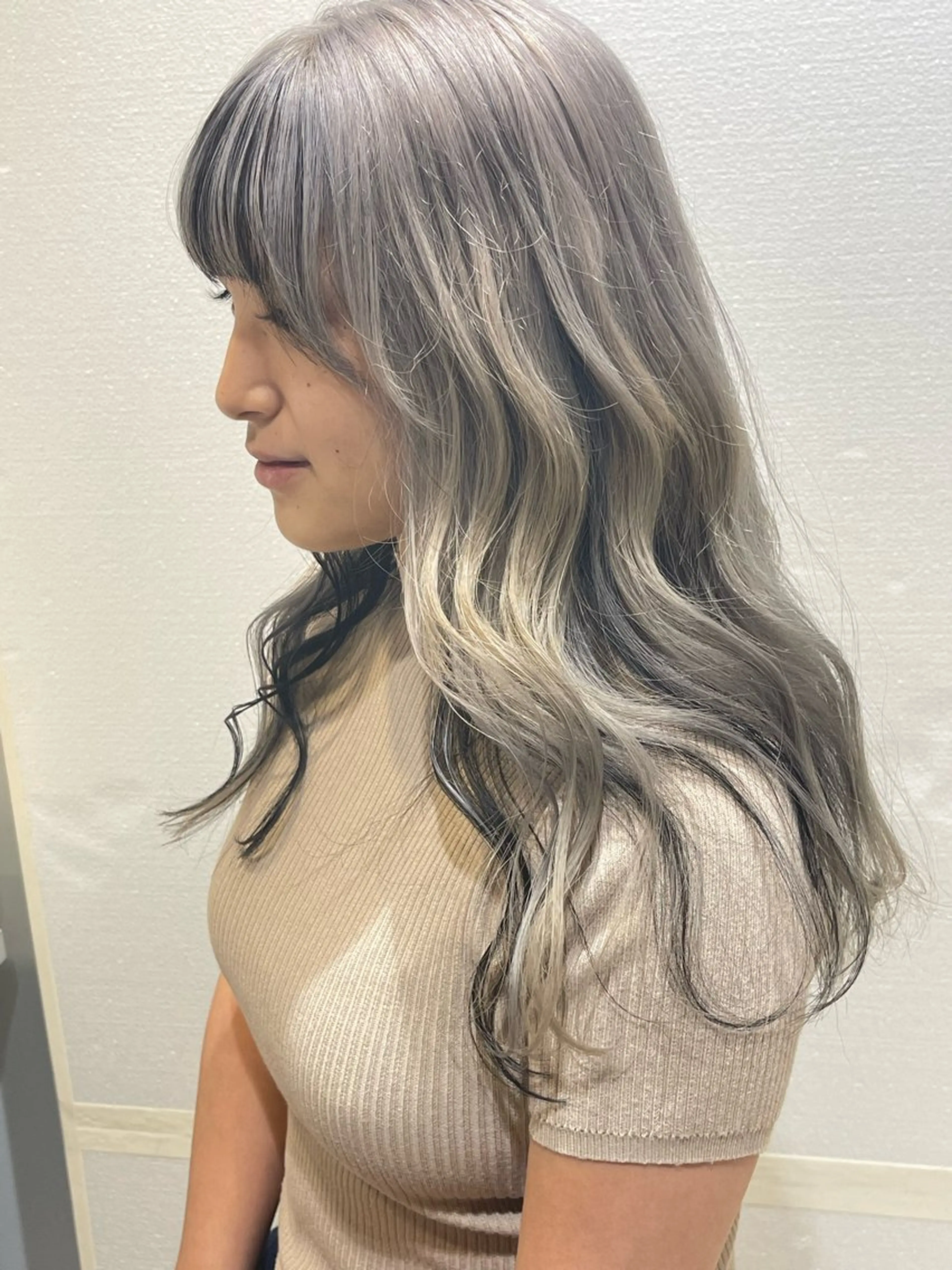 ミディアム ハラダ リョウセイのヘアスタイル