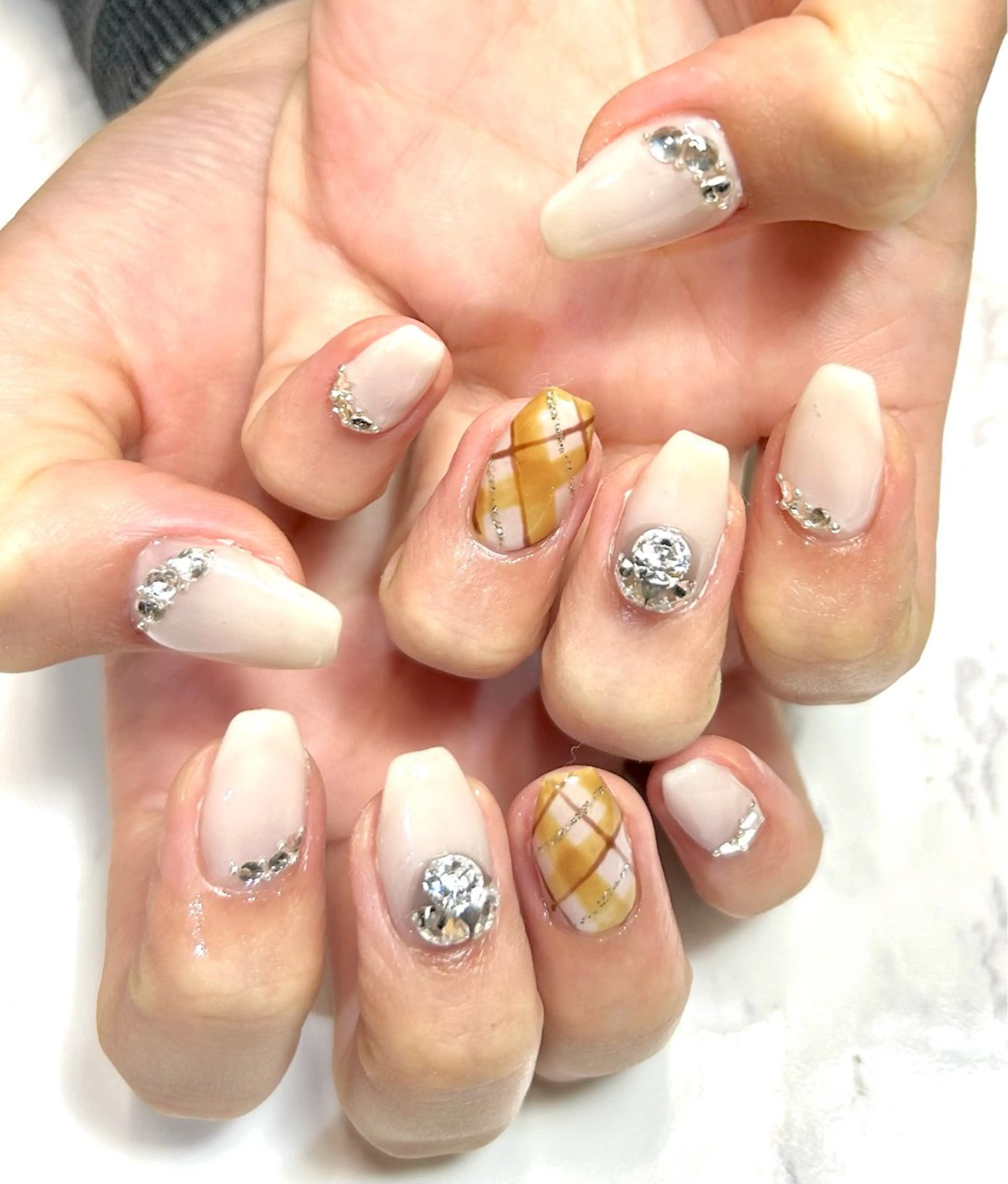 ネイル ハンドネイル one nailsalonのネイルデザイン