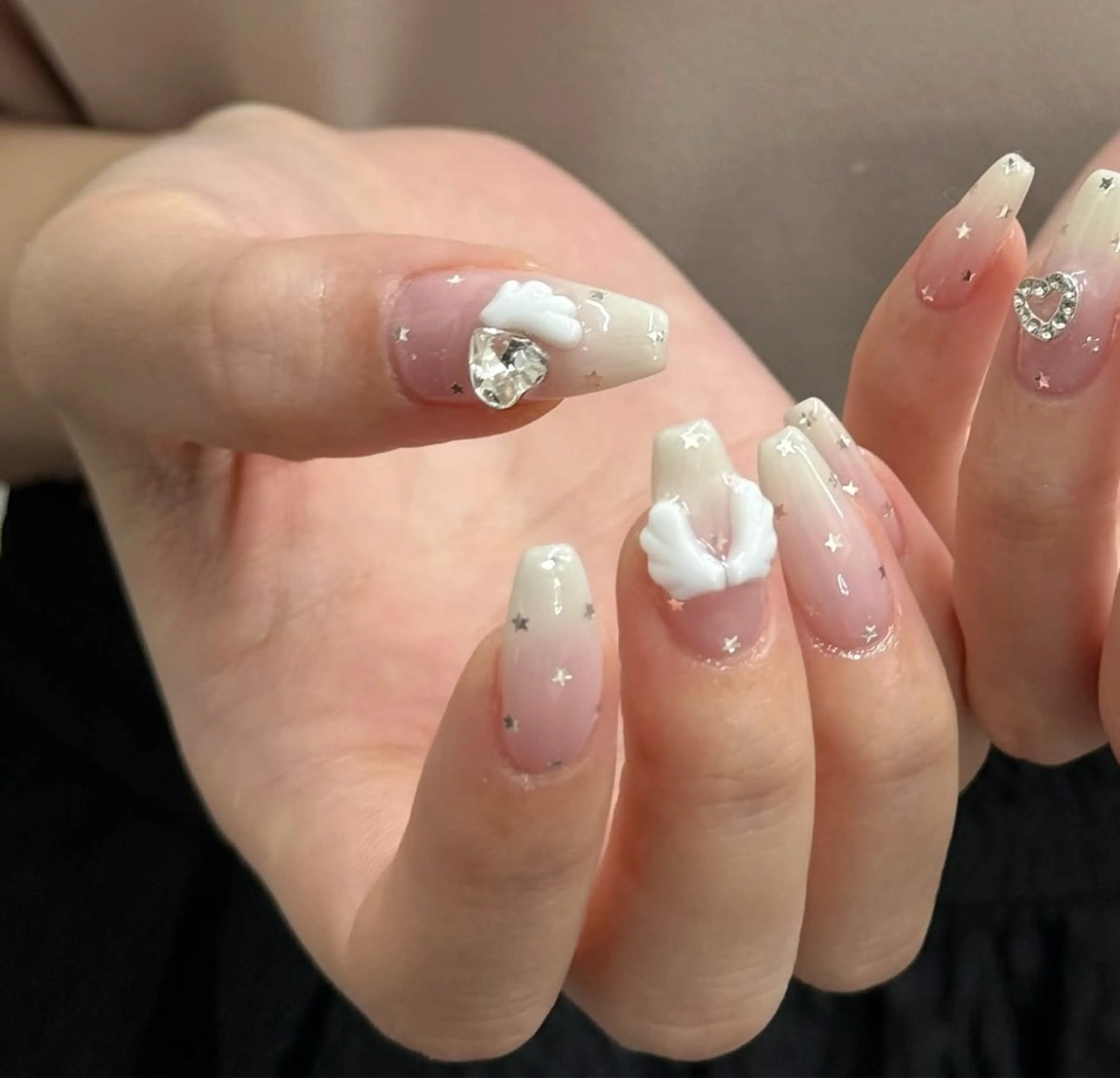 ネイル アートネイル フラワーネイル フレンチネイル ジェルネイル グラデーション Ryunail所属・Ryu Nail NekoChanのネイルデザイン